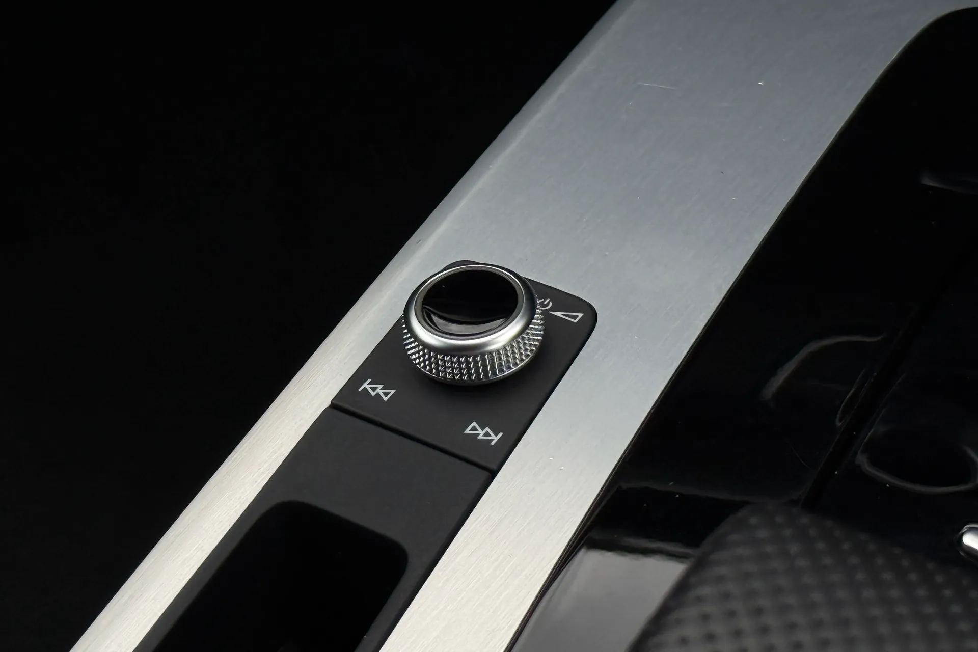 Audi Q5 thumbnail image number 28