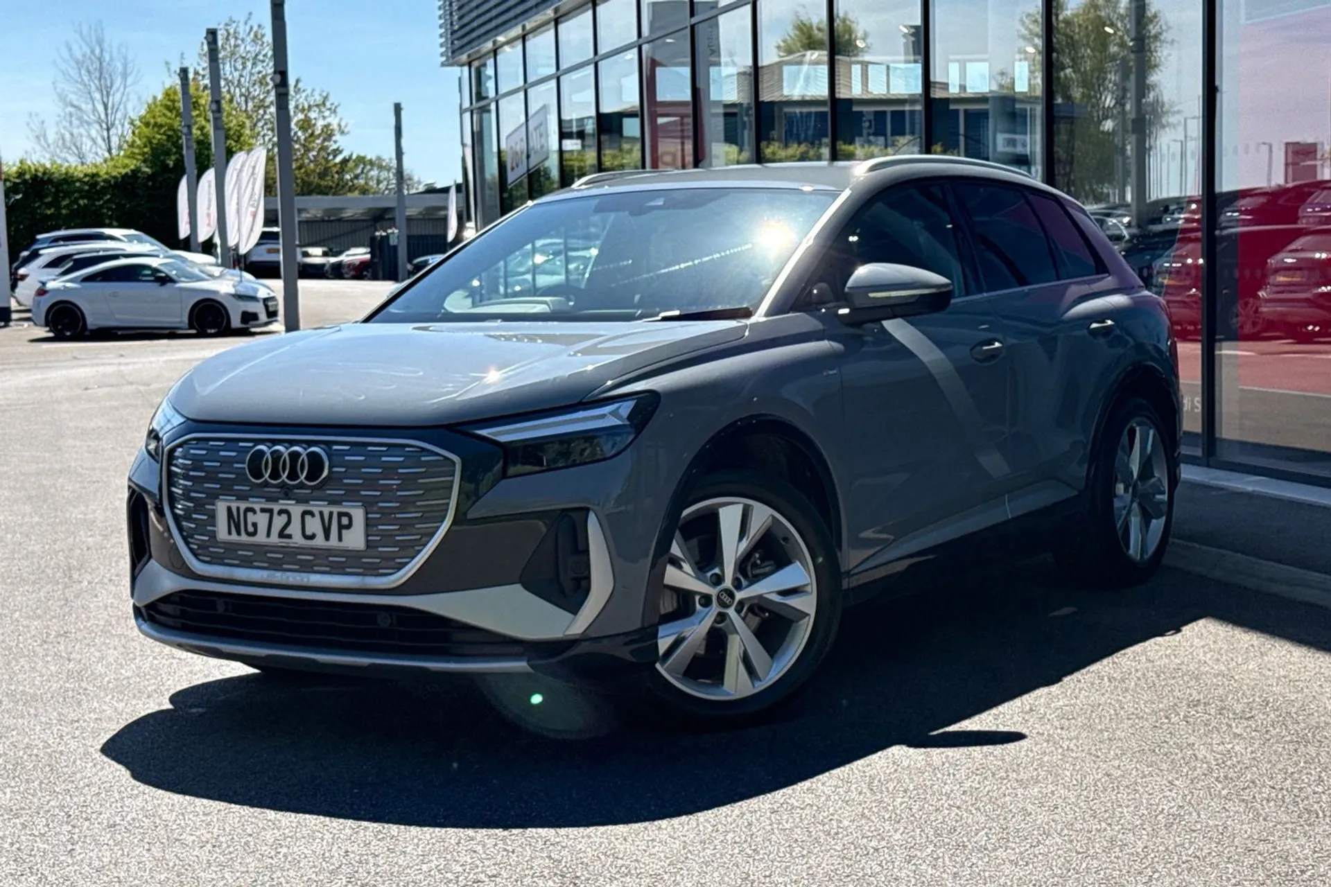 Audi Q4 thumbnail image number 19