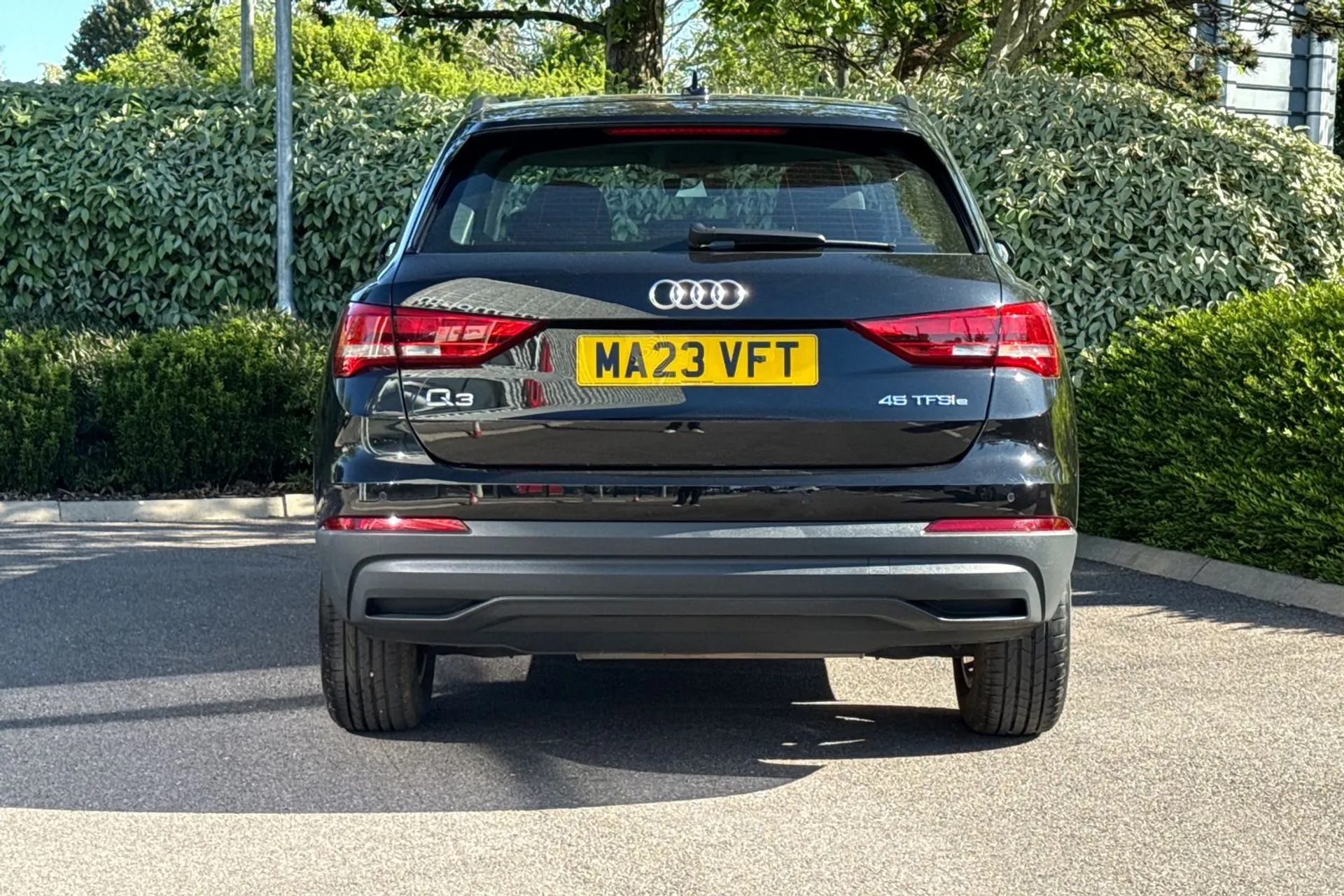 Audi Q3 thumbnail image number 18