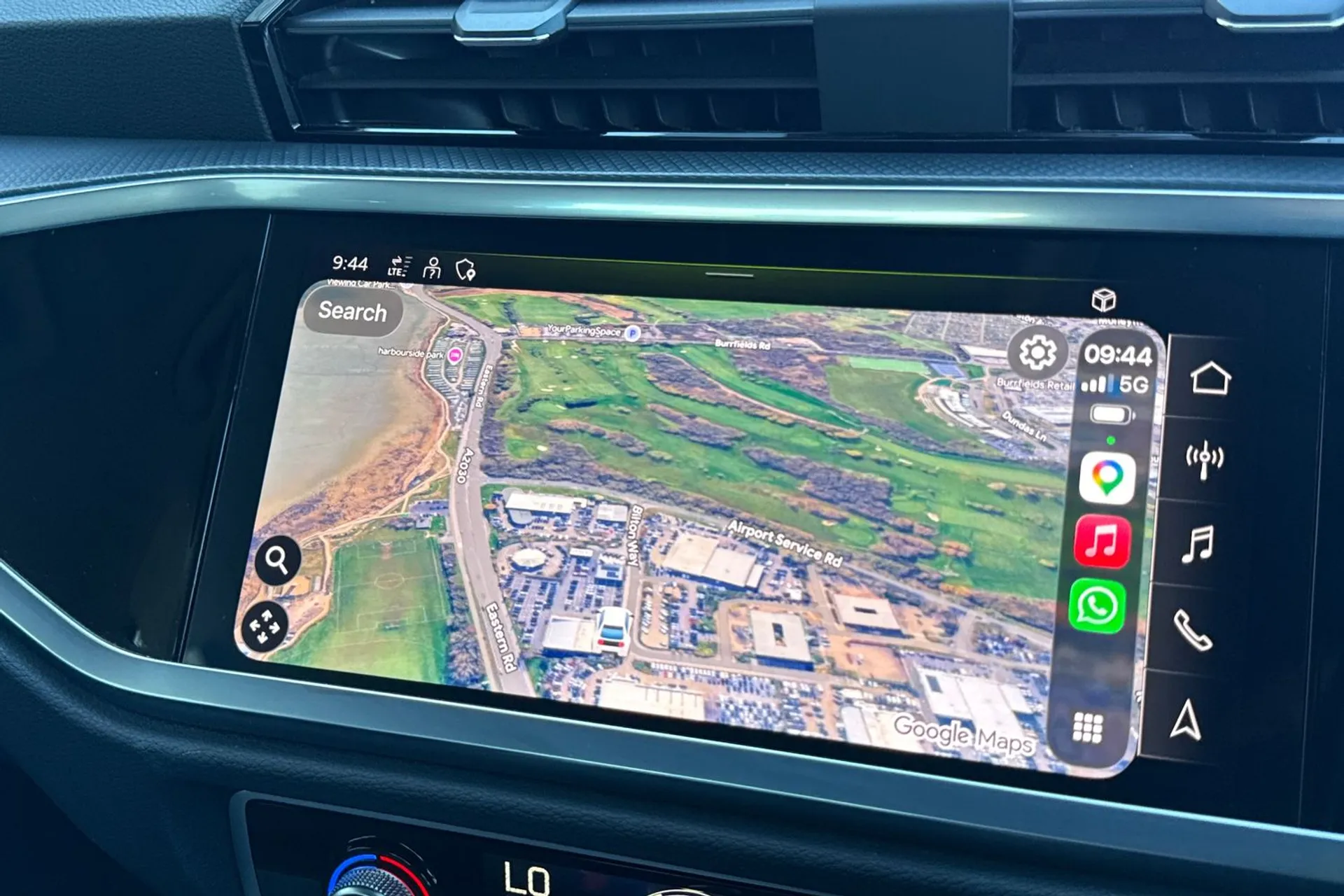 Audi Q3 thumbnail image number 10