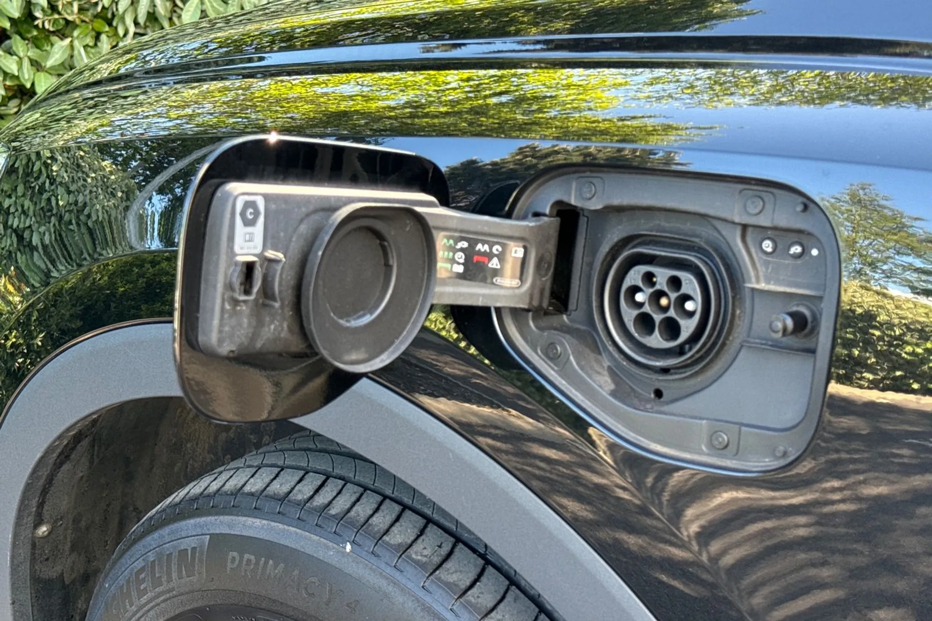 Audi Q3 thumbnail image number 11