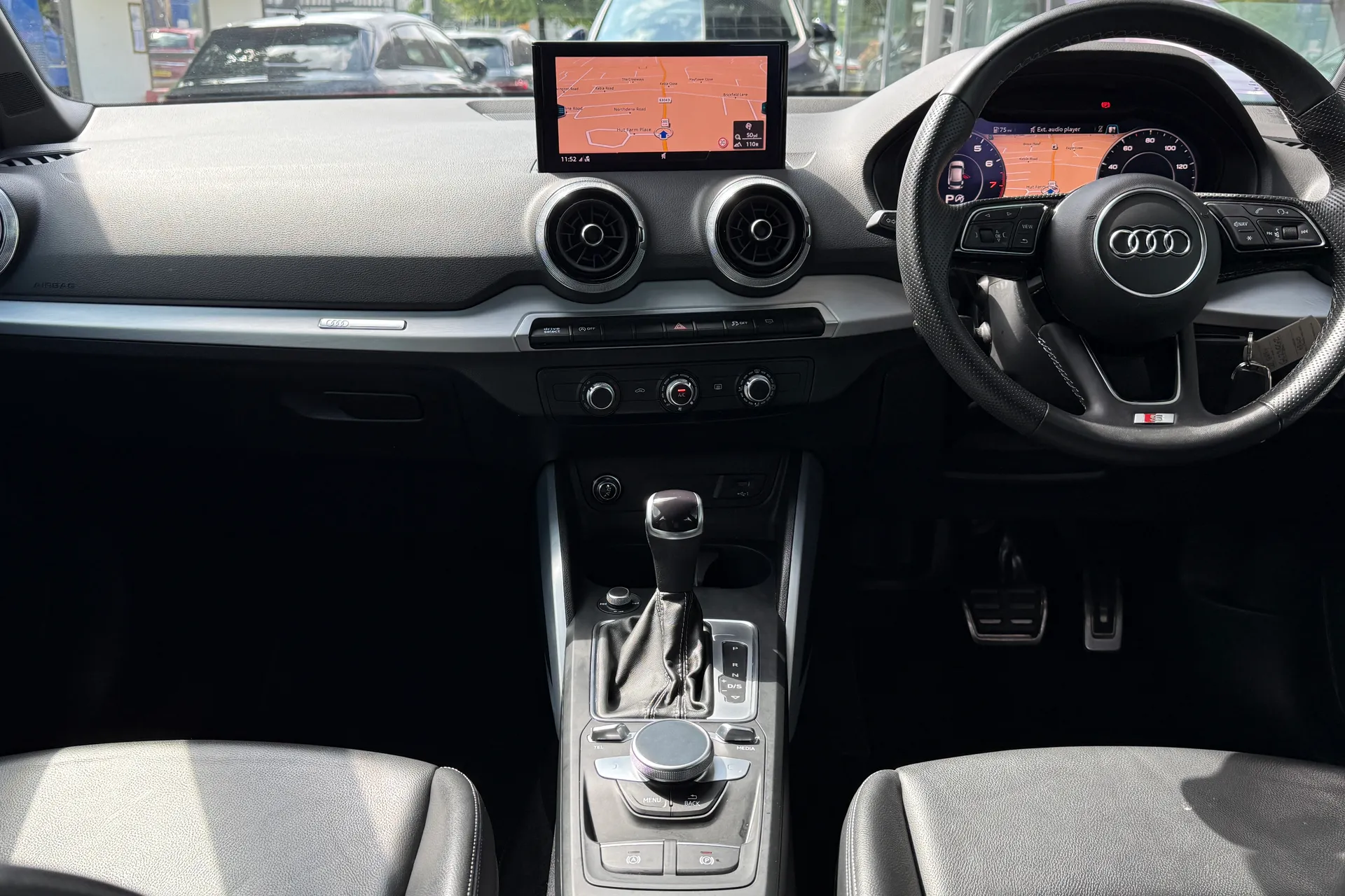 Audi Q2 thumbnail image number 46