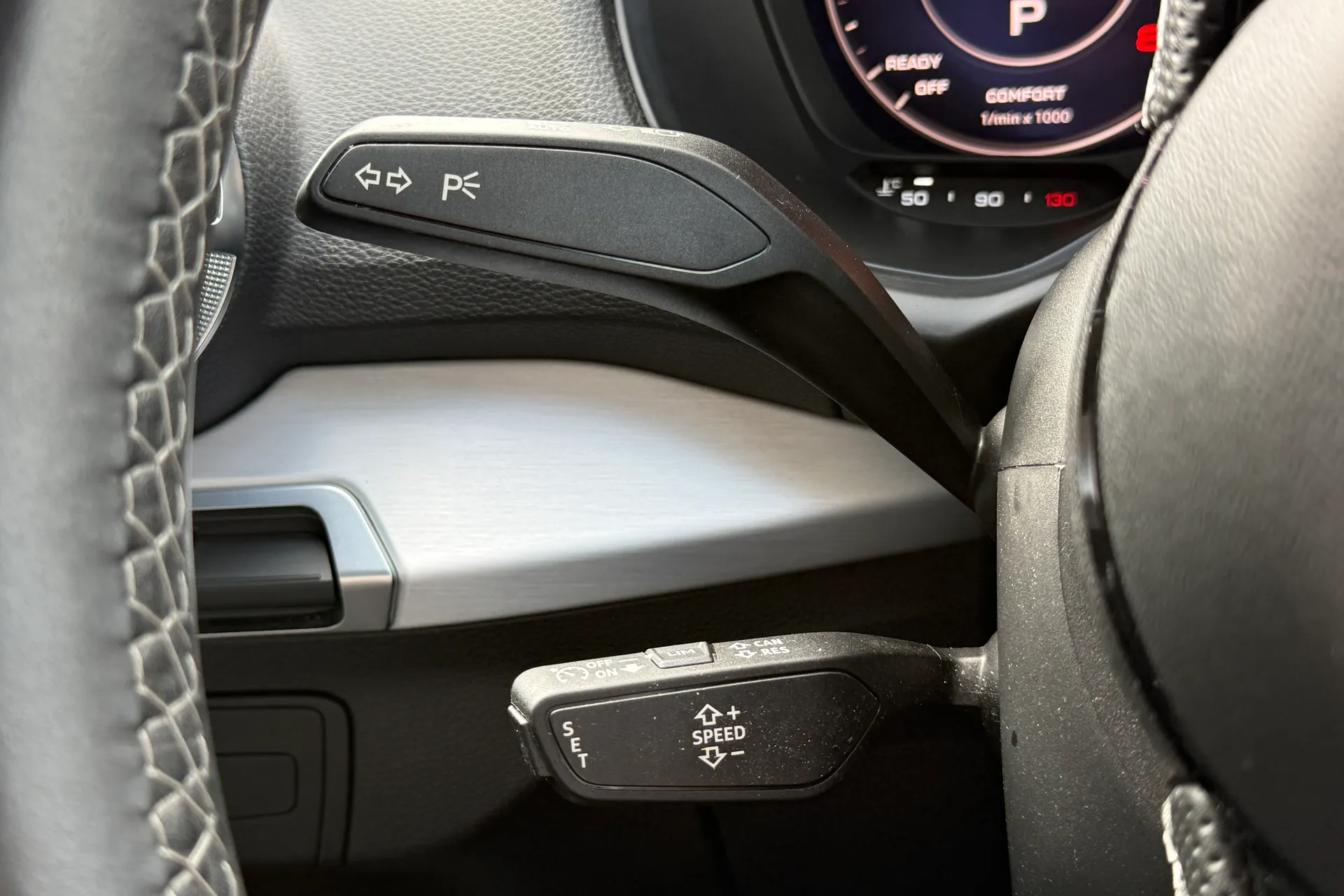 Audi Q2 thumbnail image number 17