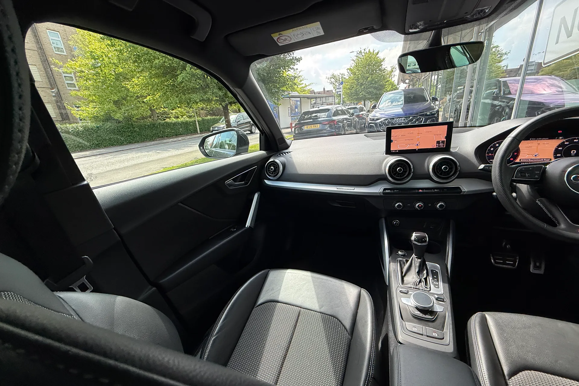 Audi Q2 thumbnail image number 49