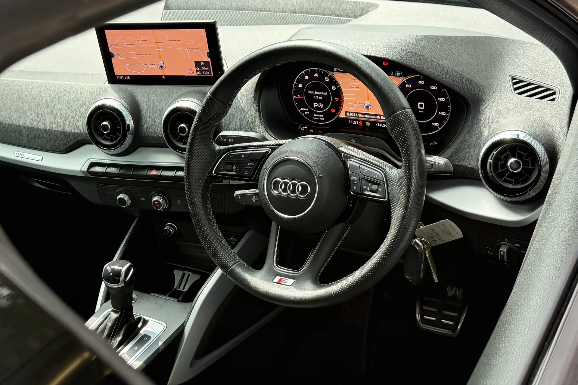 Audi Q2 thumbnail image number 39
