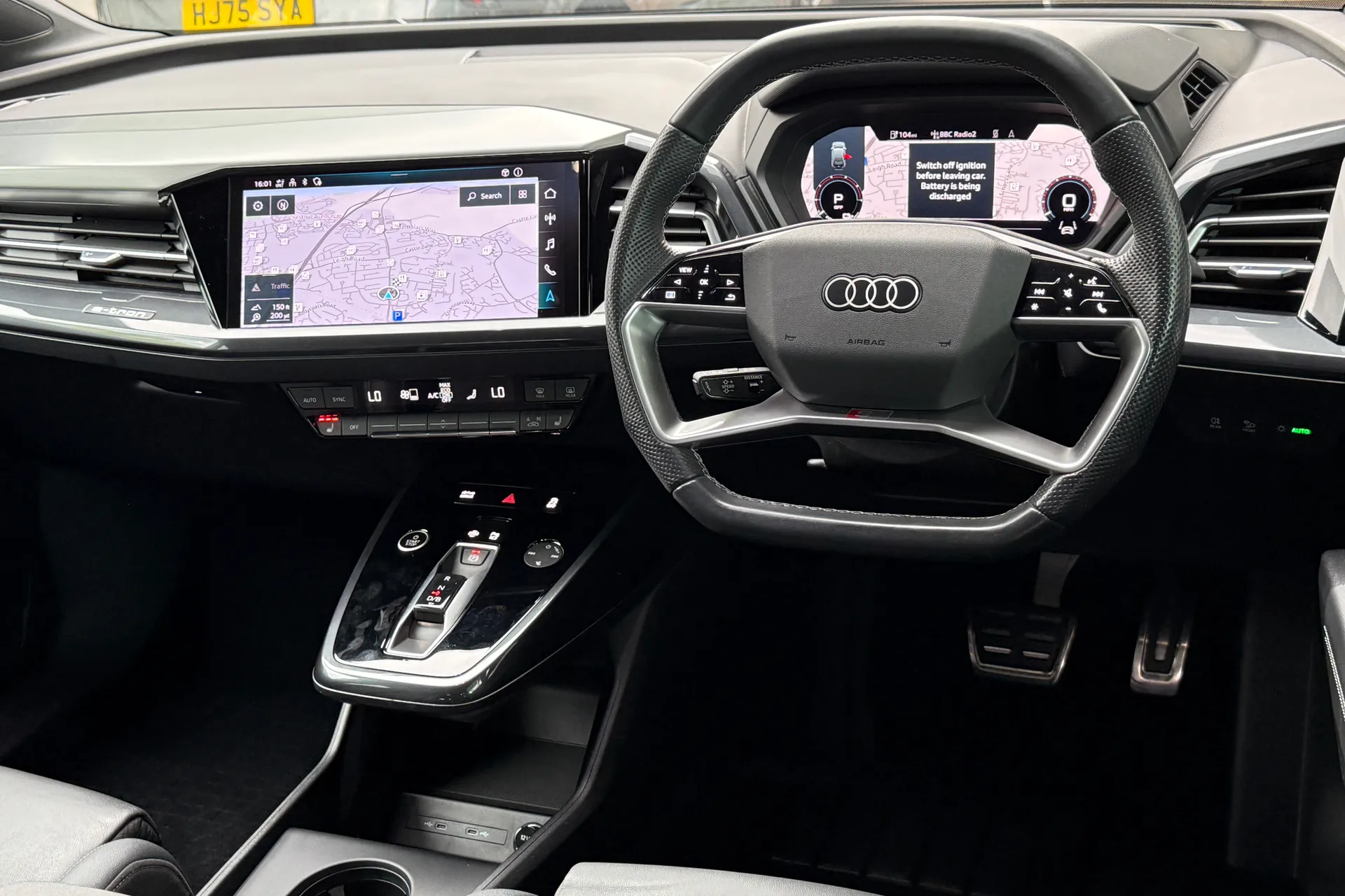 Audi Q4 thumbnail image number 33