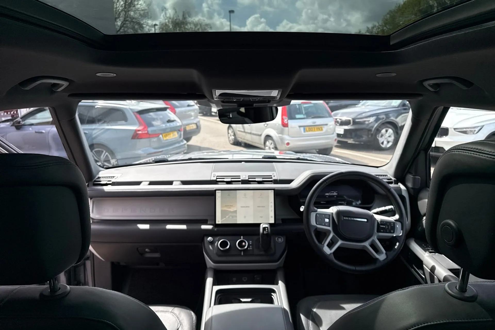 LAND ROVER DEFENDER thumbnail image number 33