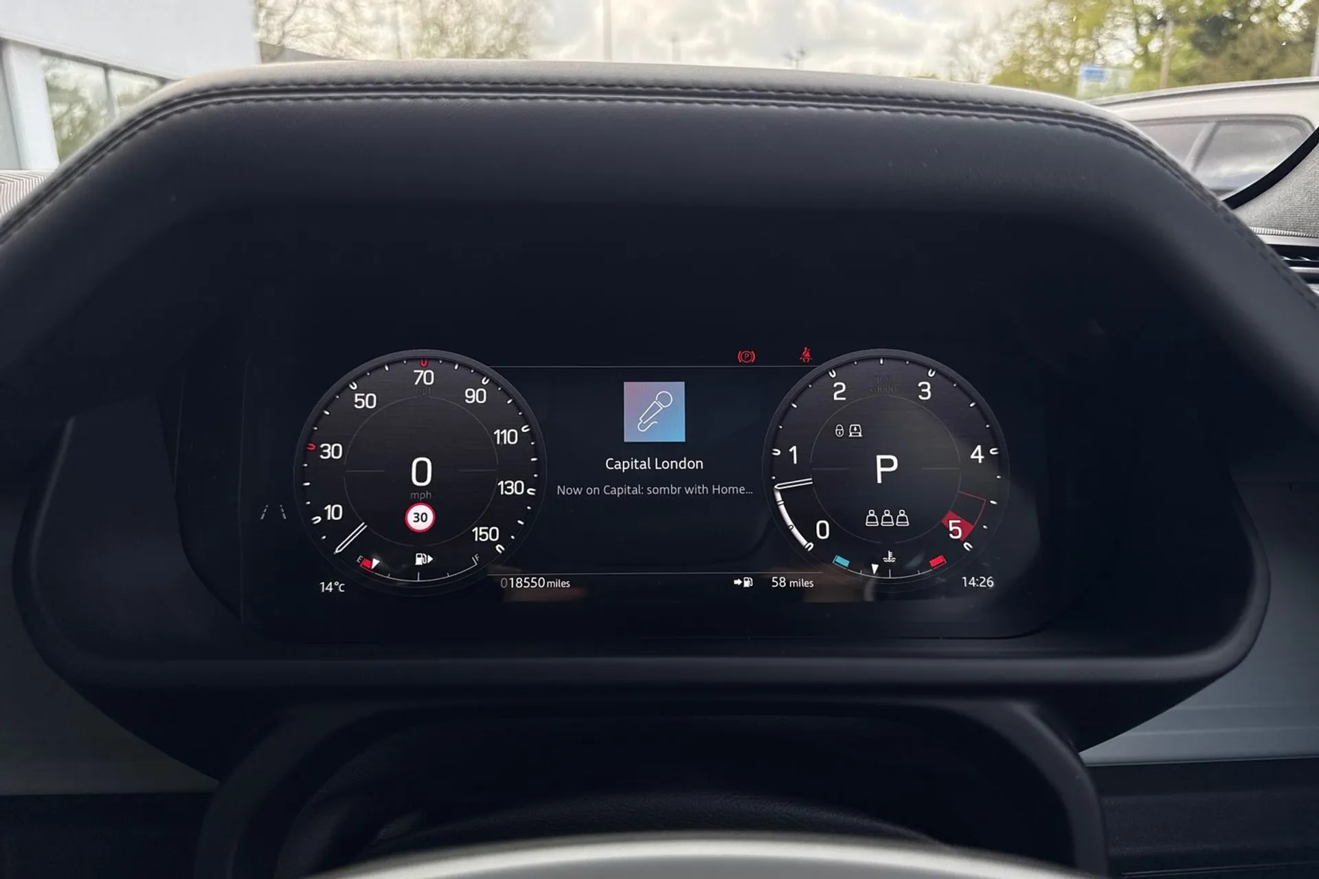 LAND ROVER DEFENDER thumbnail image number 51