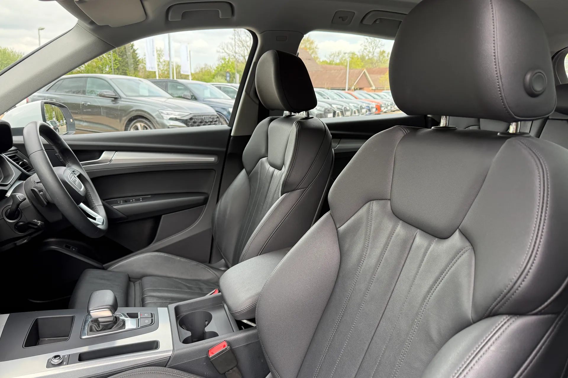 Audi Q5 thumbnail image number 54