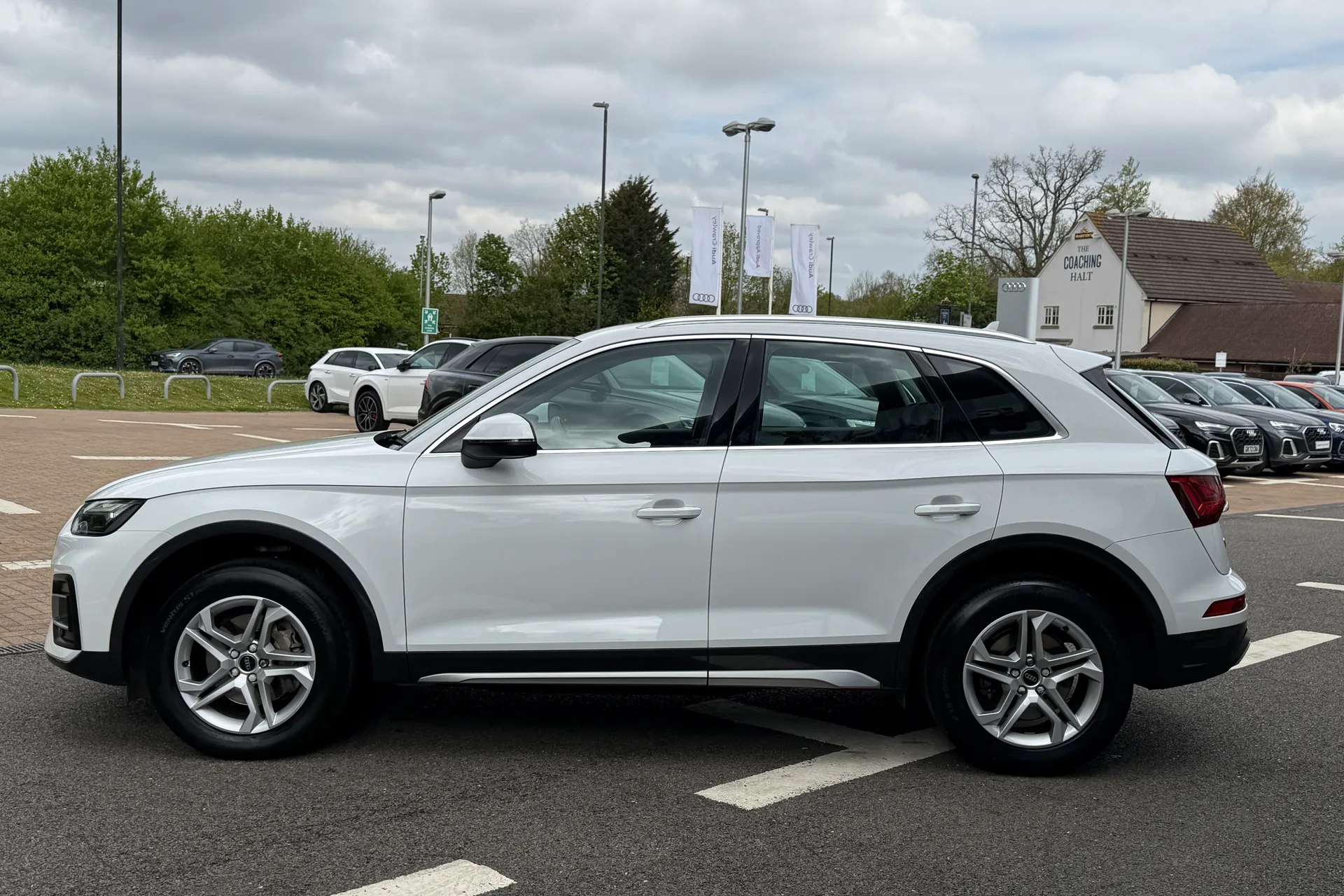Audi Q5 thumbnail image number 49