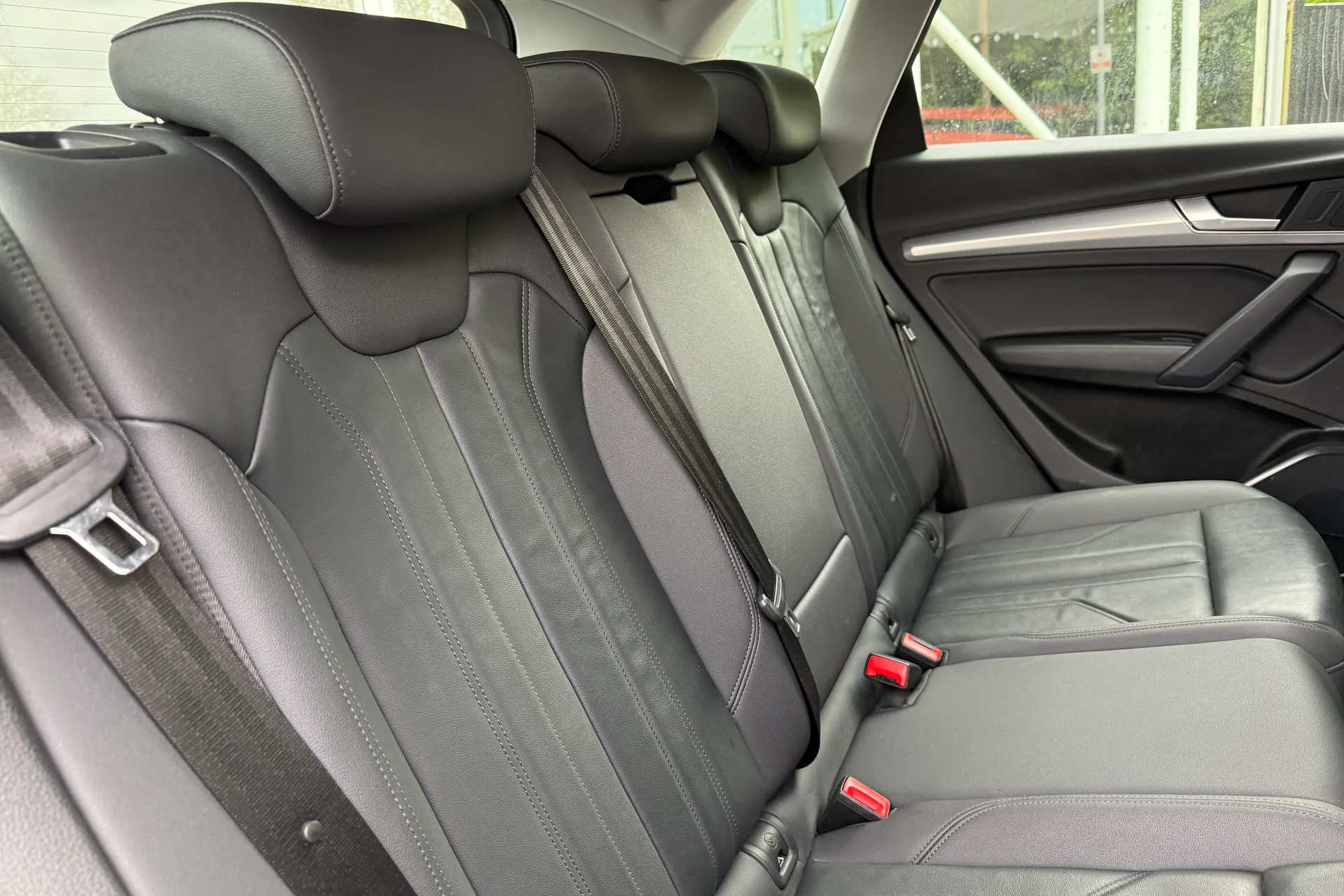 Audi Q5 thumbnail image number 33