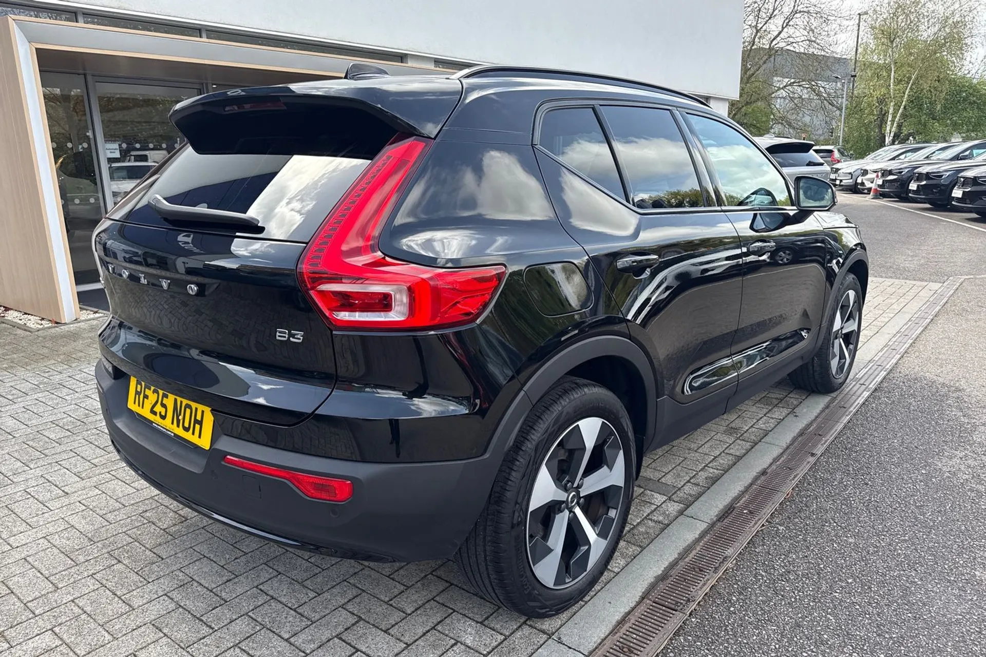 Volvo XC40 thumbnail image number 8
