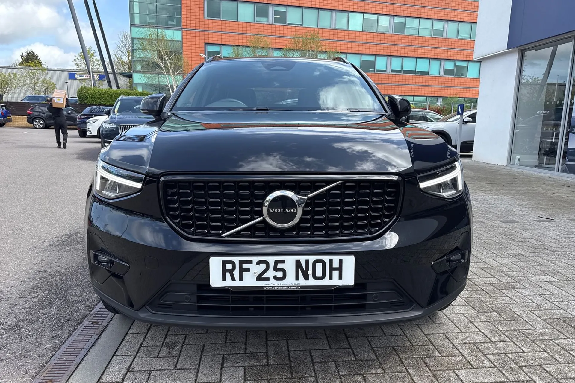 Volvo XC40 thumbnail image number 13