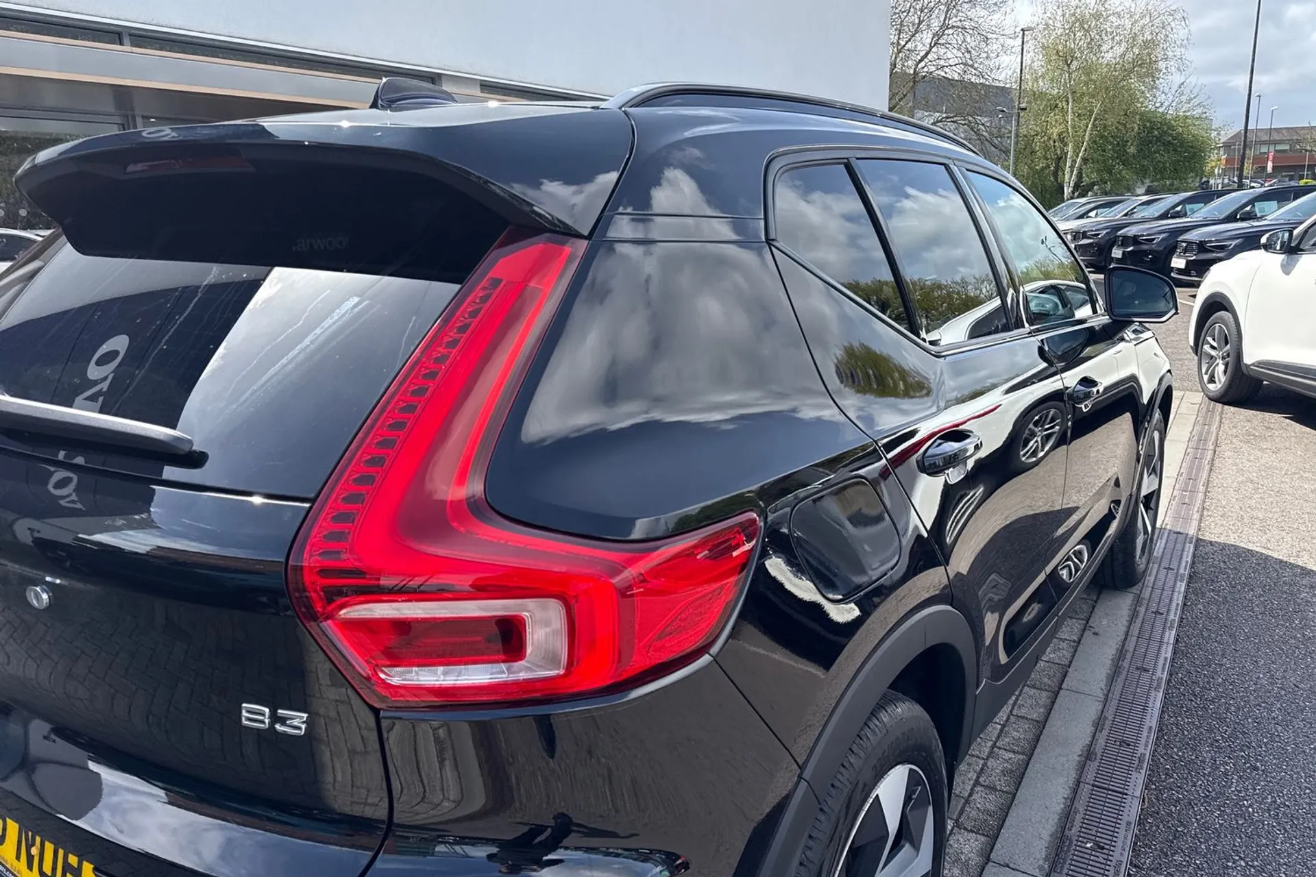 Volvo XC40 thumbnail image number 15