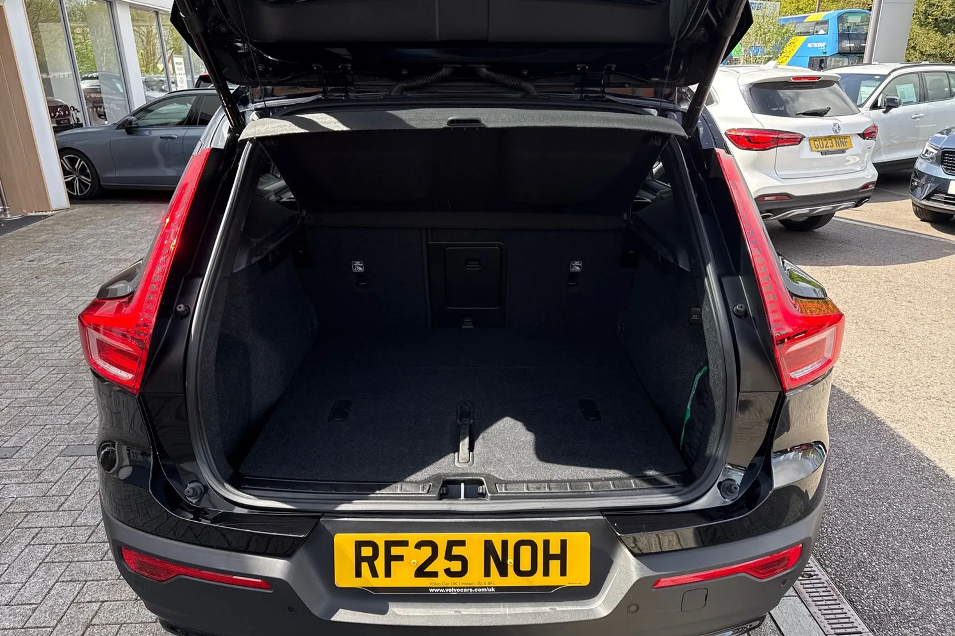 Volvo XC40 thumbnail image number 20