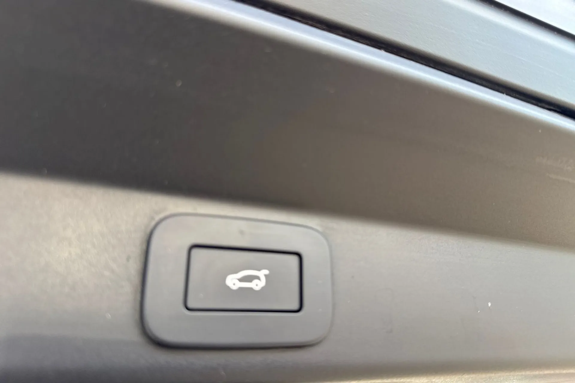 LAND ROVER RANGE ROVER SPORT thumbnail image number 23