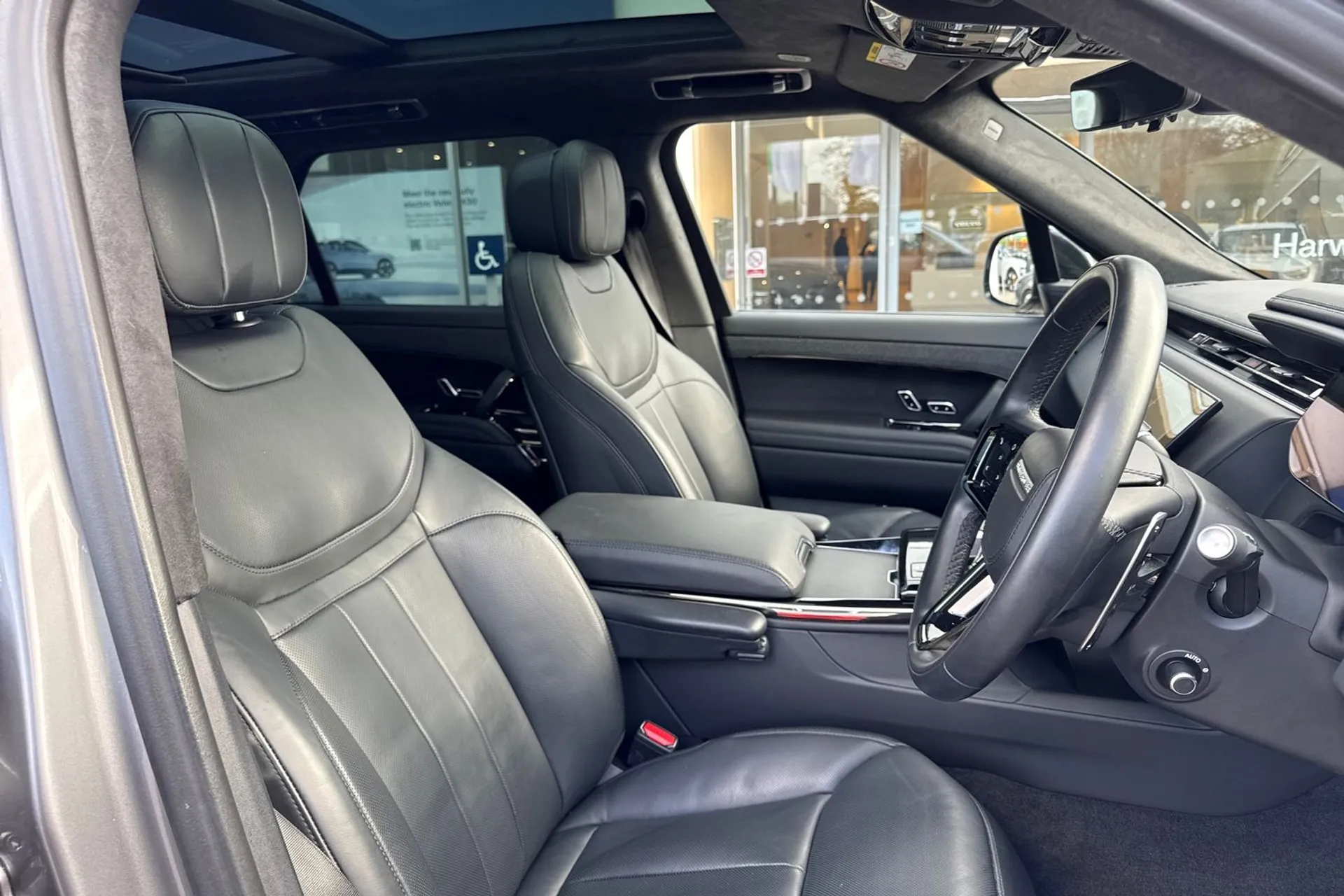 LAND ROVER RANGE ROVER SPORT thumbnail image number 28