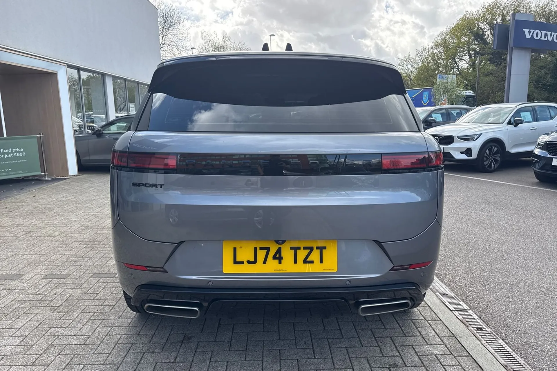 LAND ROVER RANGE ROVER SPORT thumbnail image number 10