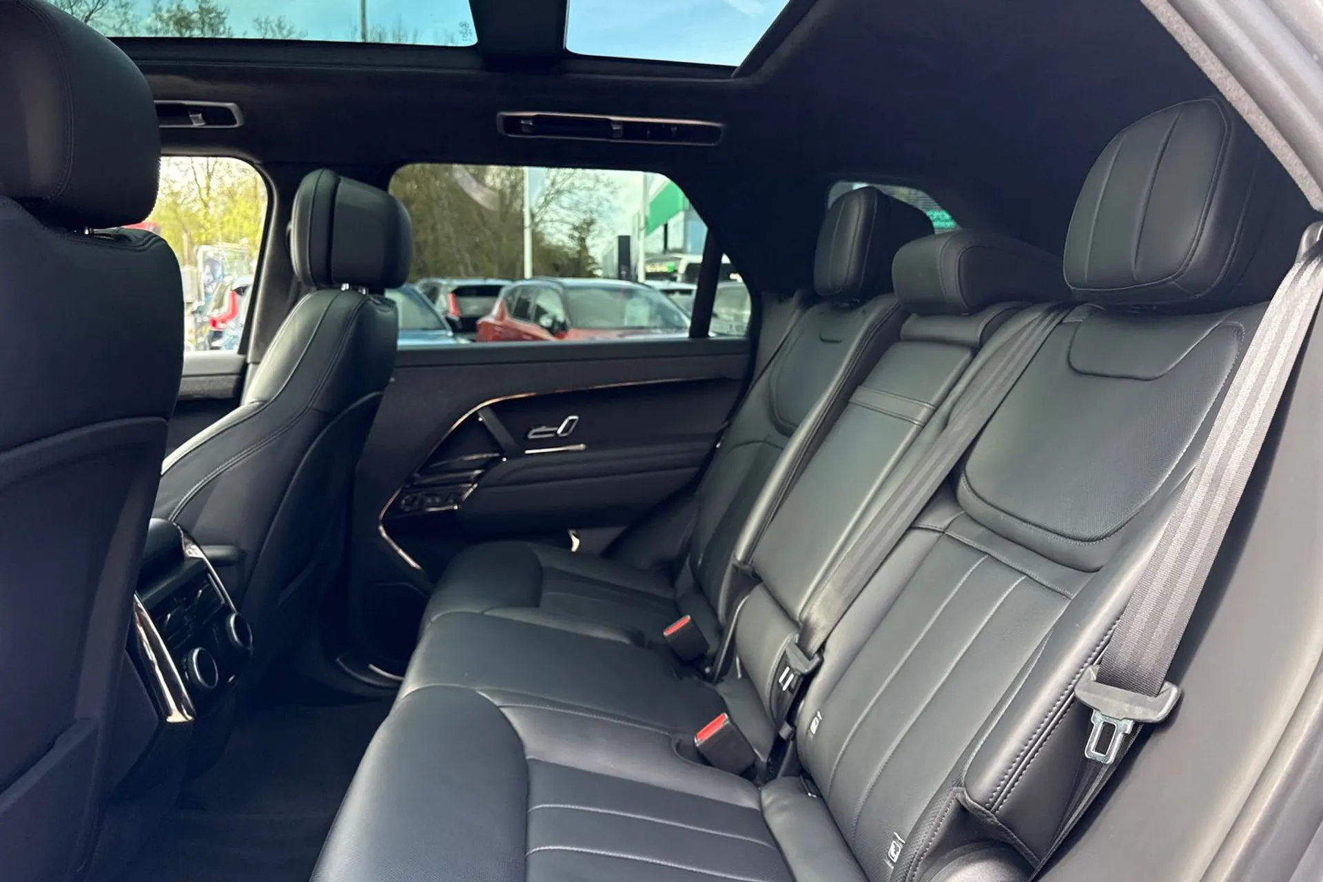 LAND ROVER RANGE ROVER SPORT thumbnail image number 33