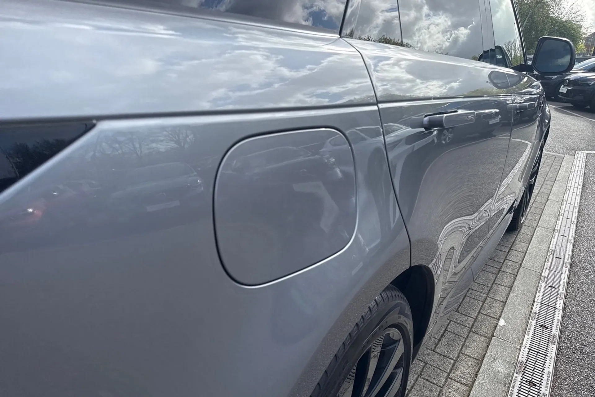 LAND ROVER RANGE ROVER SPORT thumbnail image number 21