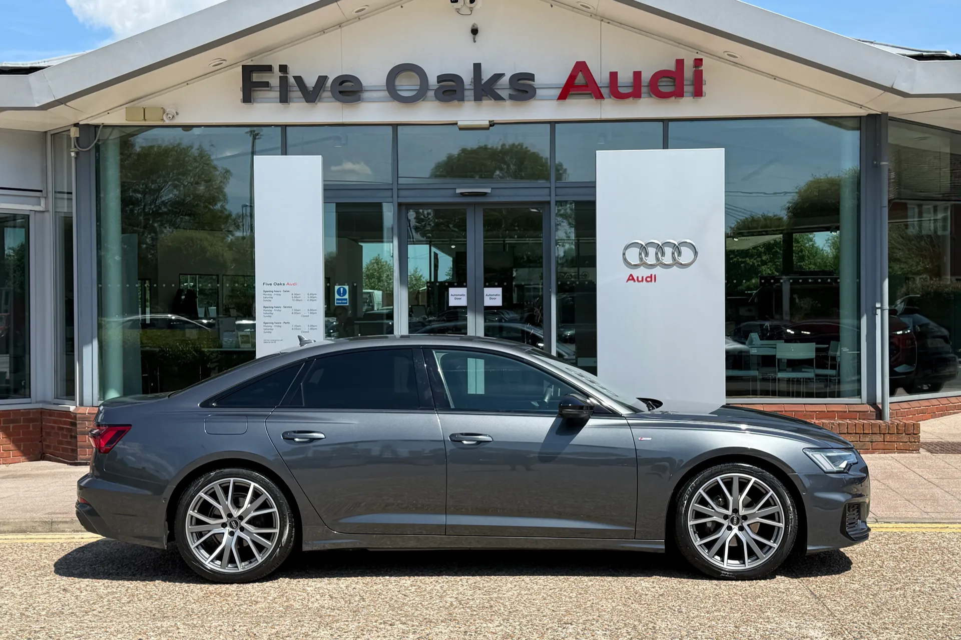 Audi A6 thumbnail image number 2
