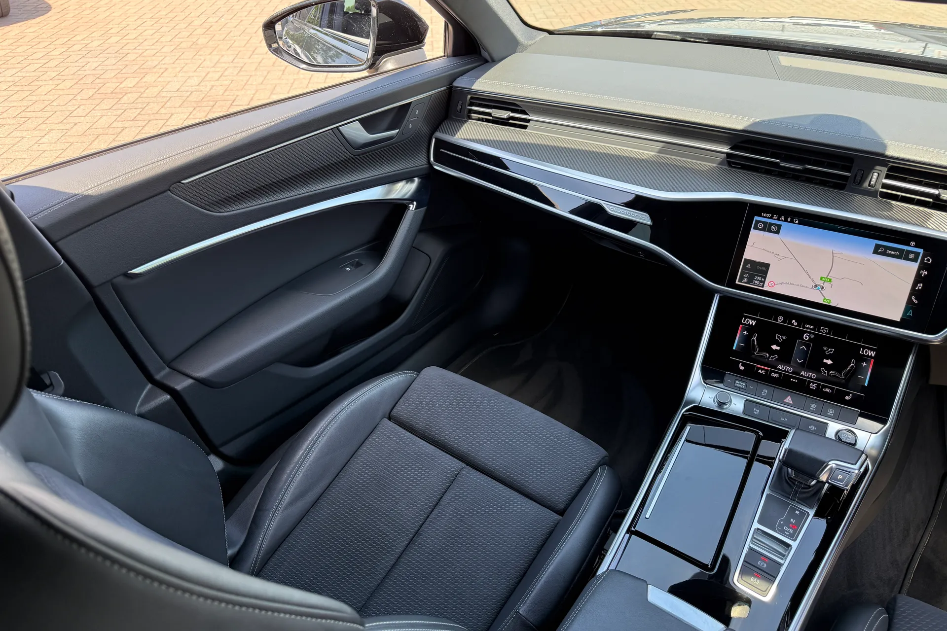 Audi A6 thumbnail image number 42