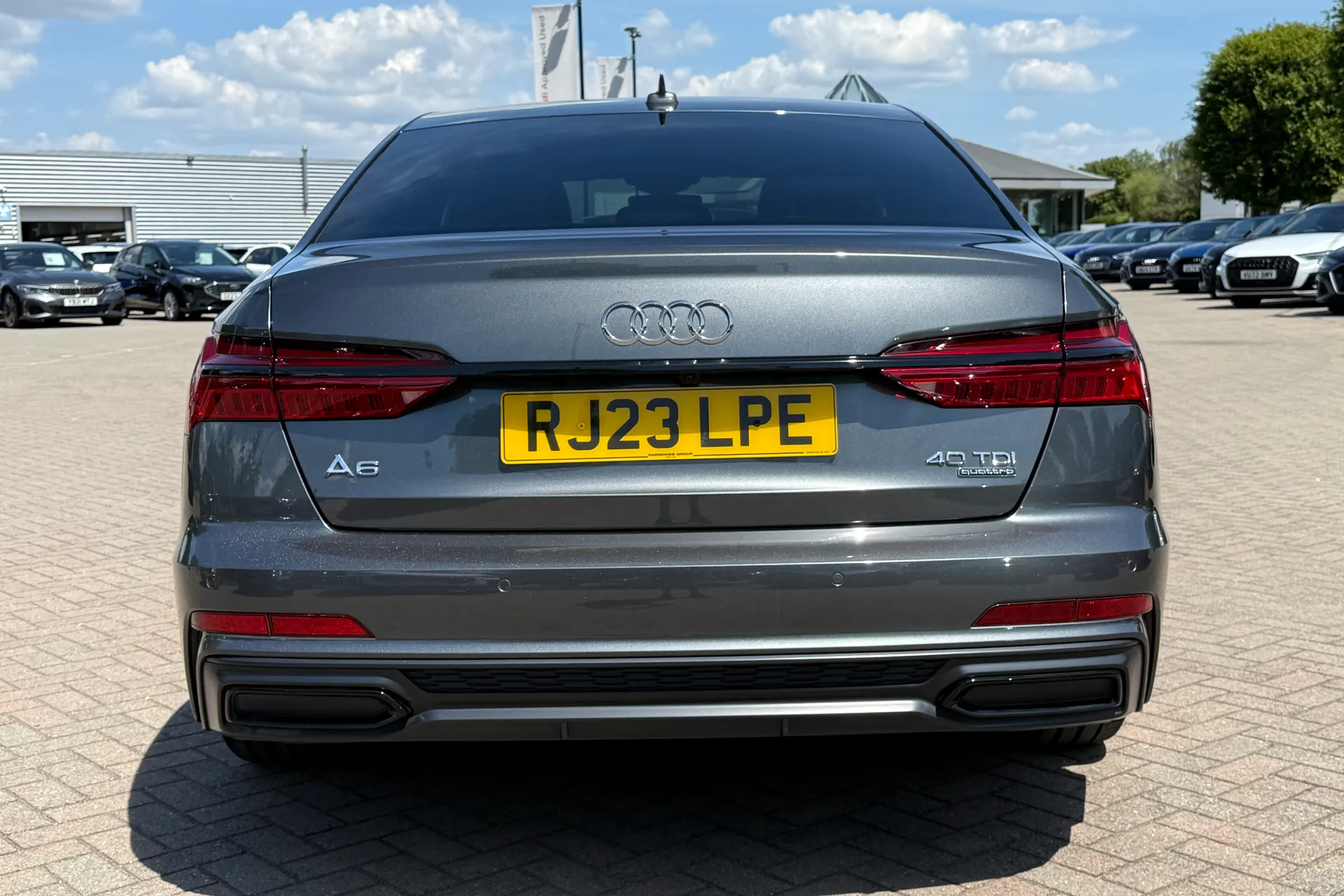 Audi A6 thumbnail image number 36