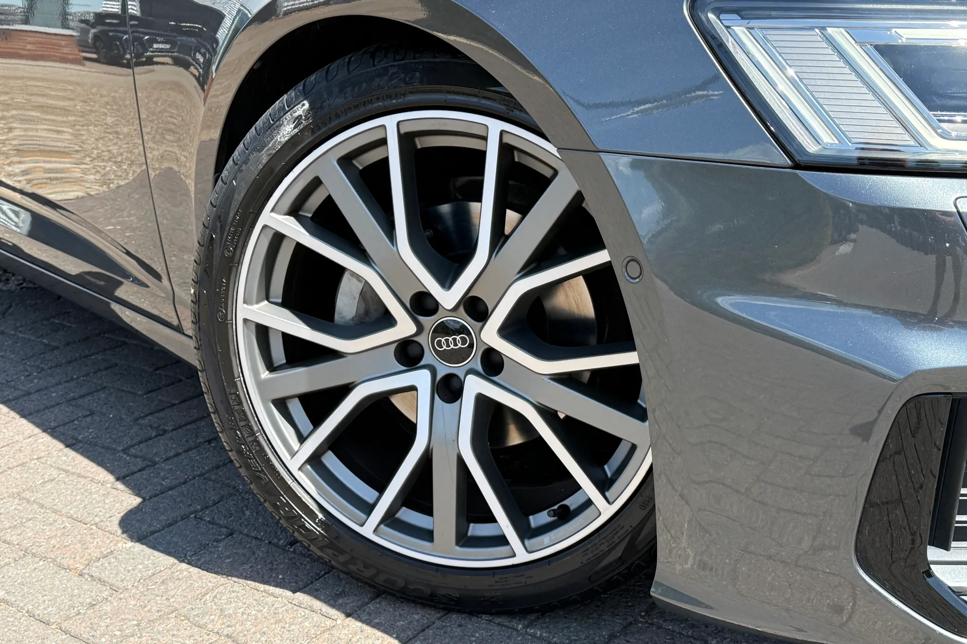 Audi A6 thumbnail image number 7