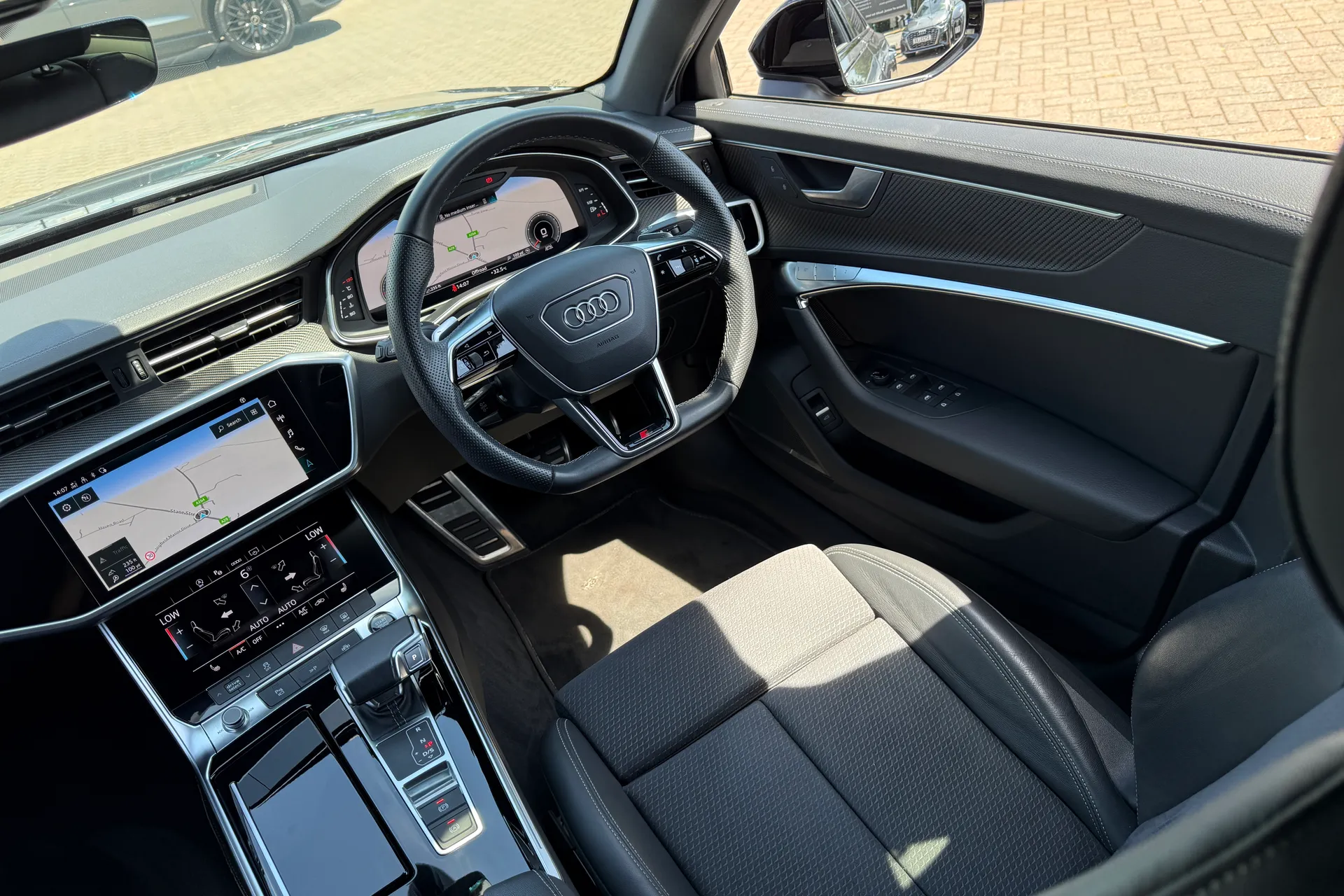 Audi A6 thumbnail image number 45