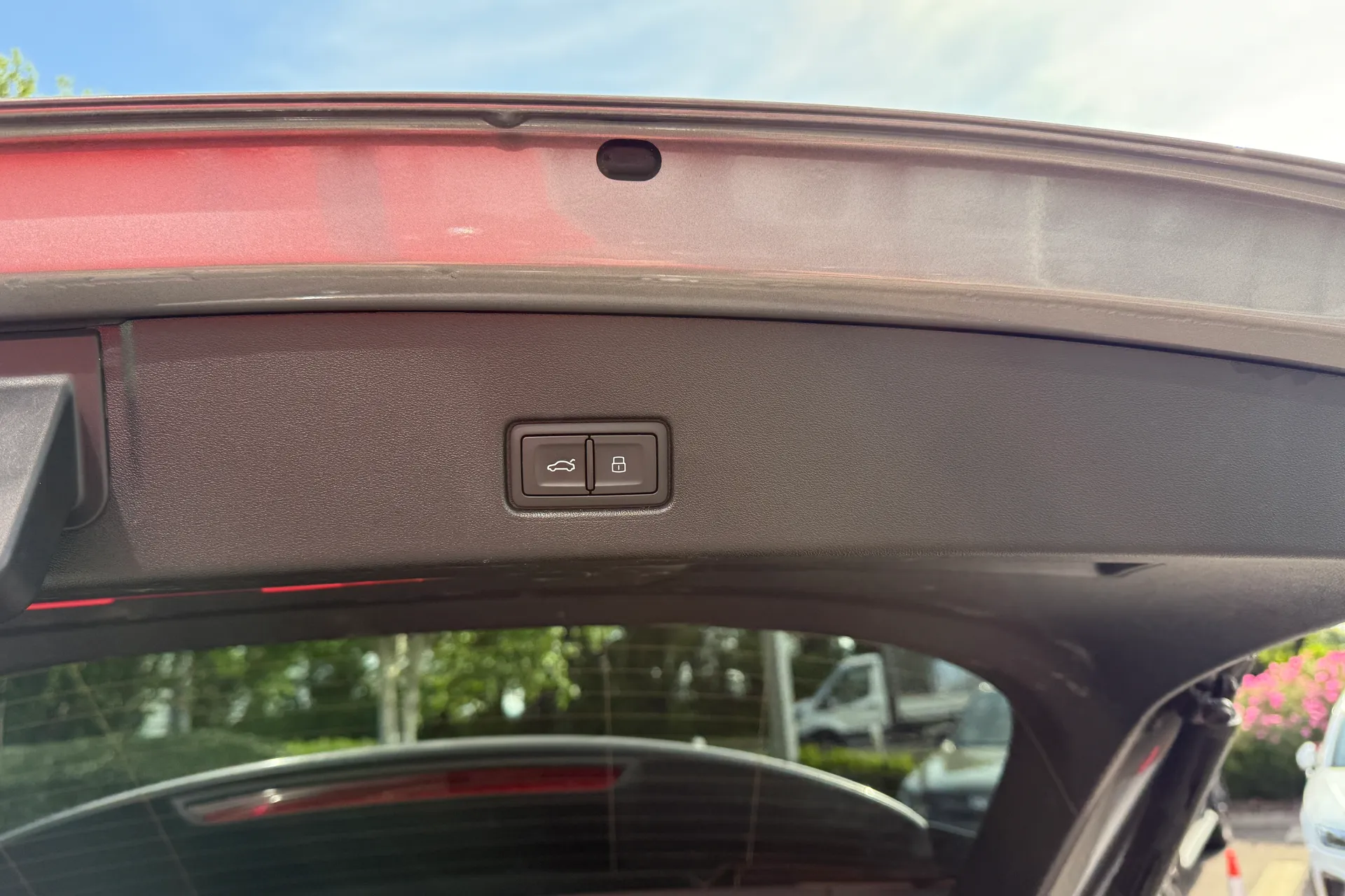 Audi Q4 thumbnail image number 43
