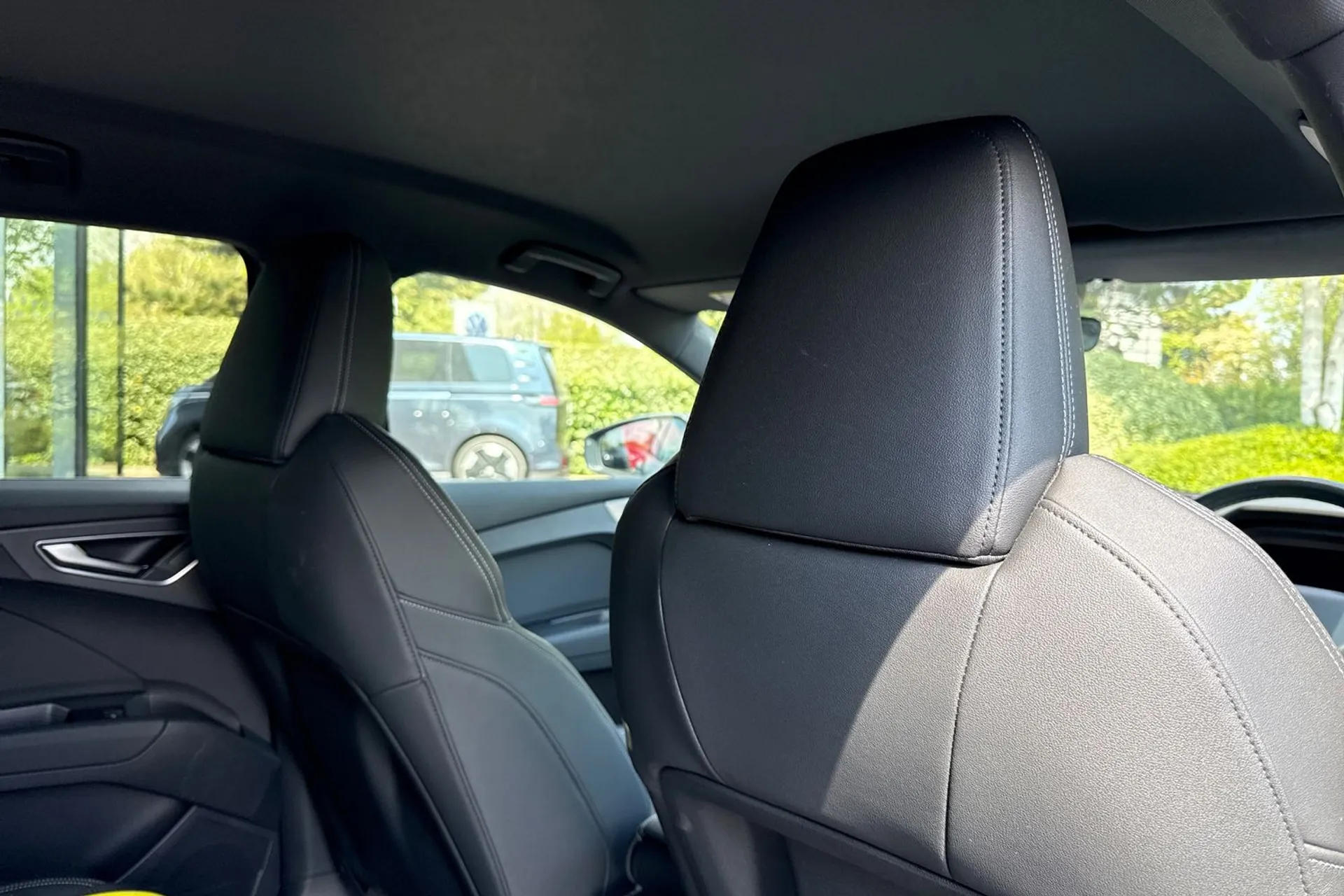 Audi Q4 thumbnail image number 39