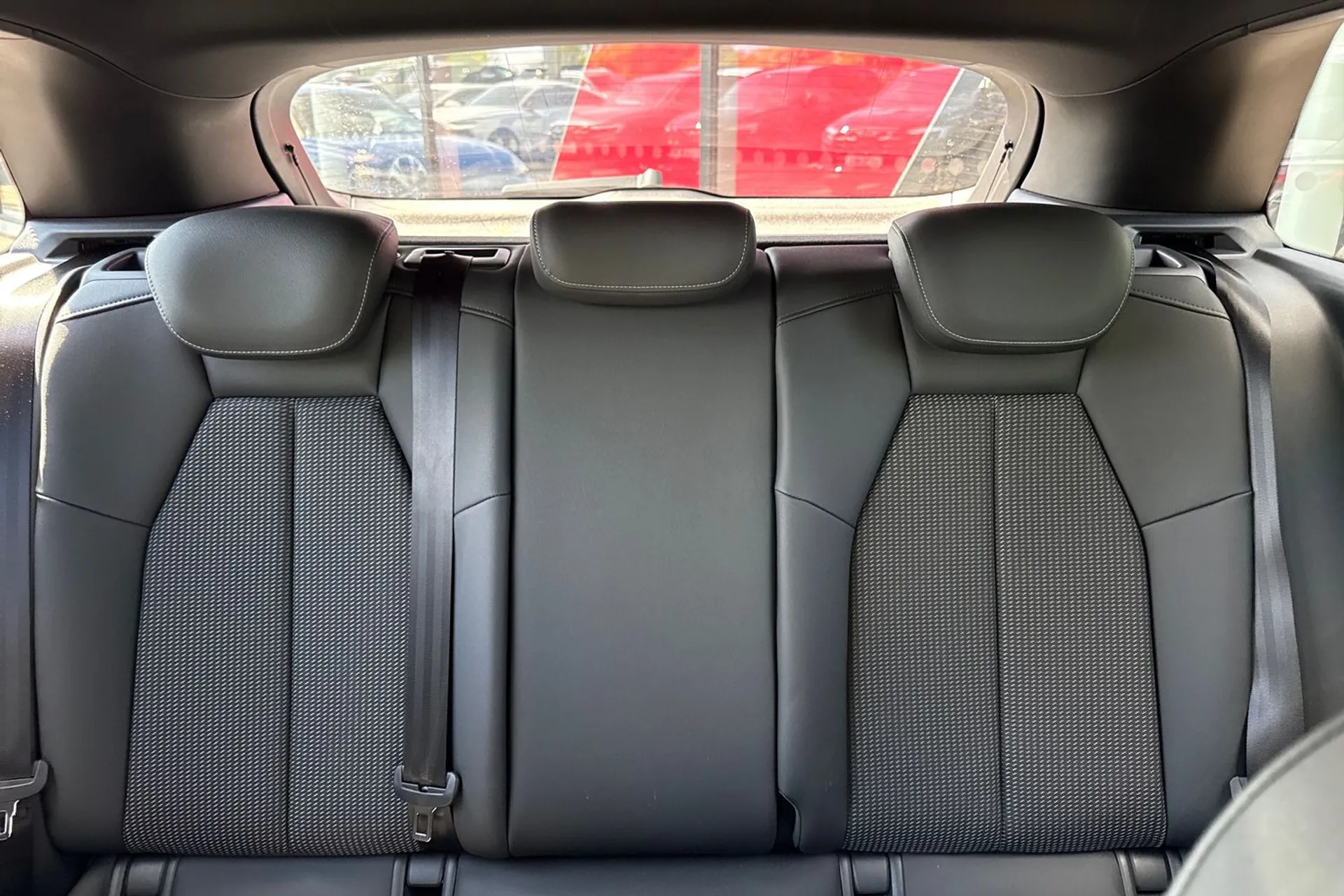 Audi Q4 thumbnail image number 51