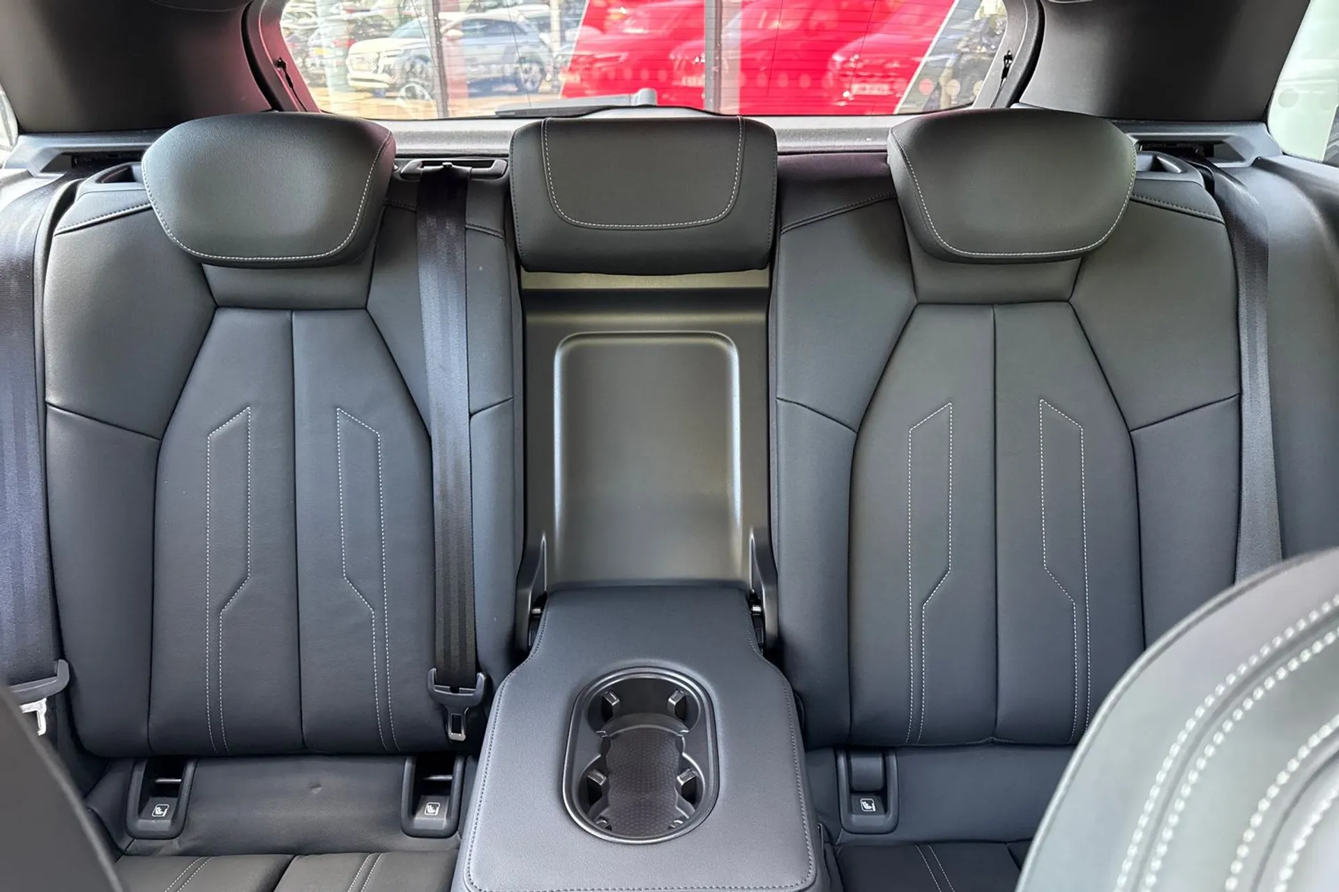 Audi Q4 thumbnail image number 53