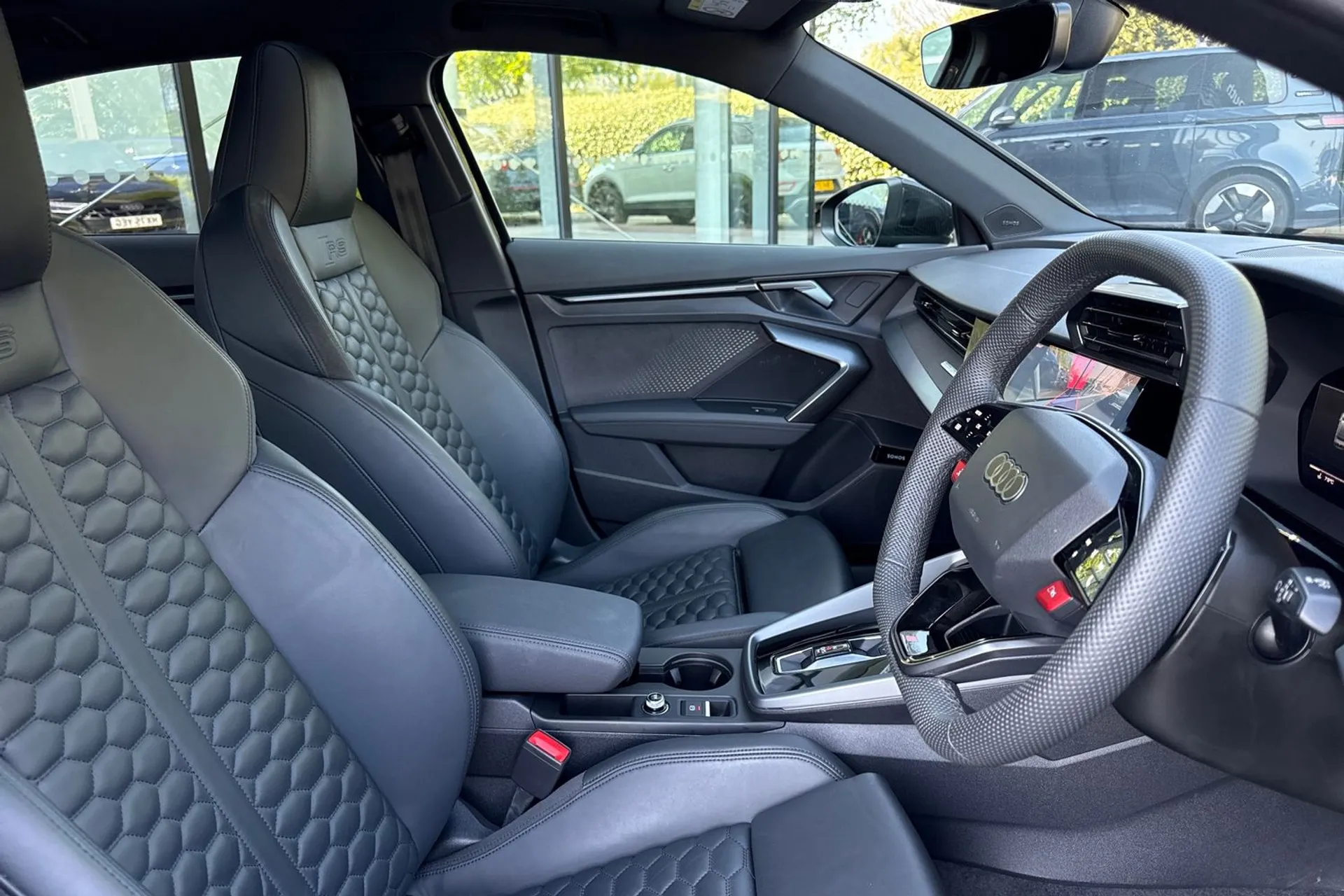 Audi RS3 thumbnail image number 46
