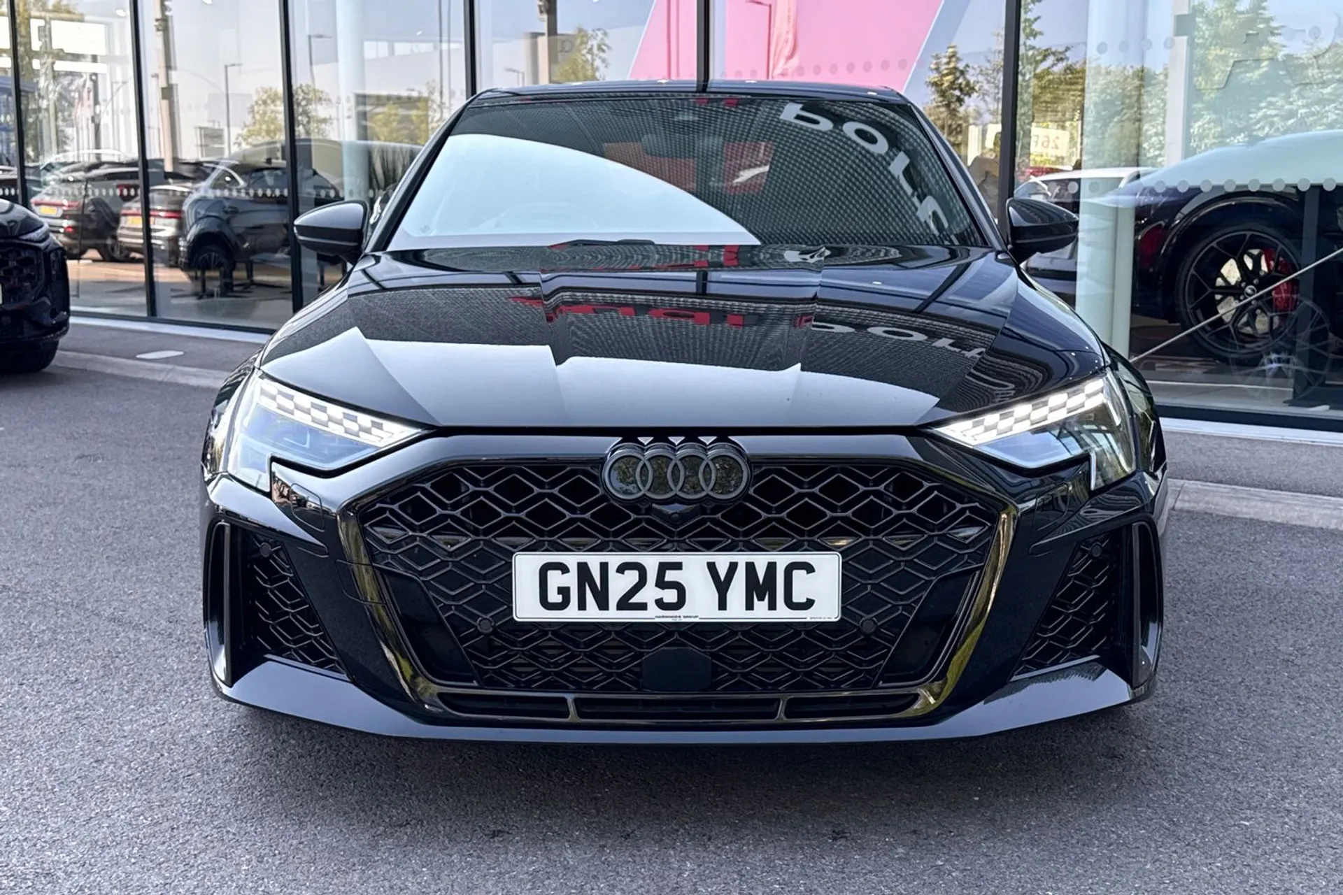 Audi RS3 thumbnail image number 9