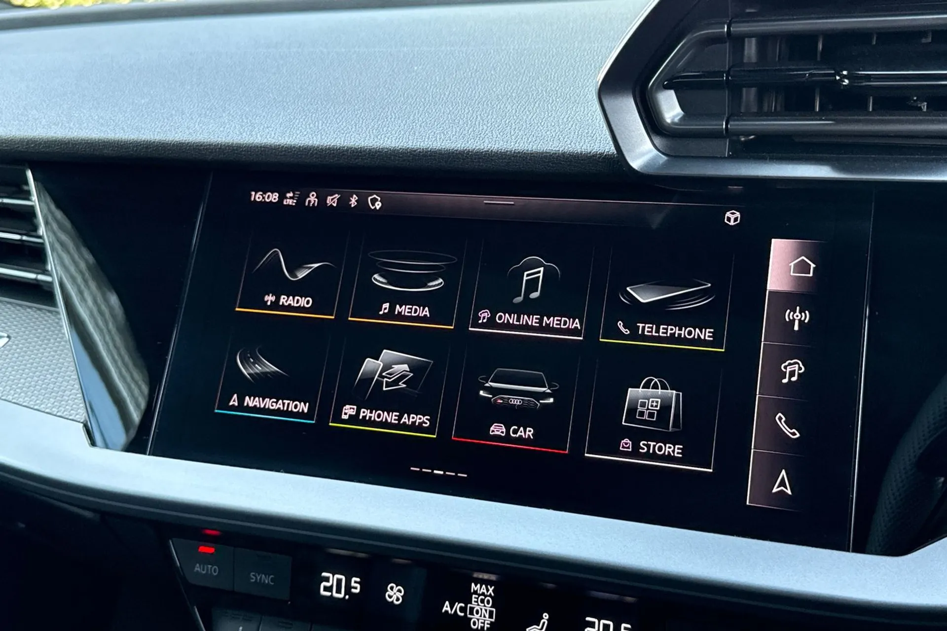Audi RS3 thumbnail image number 49