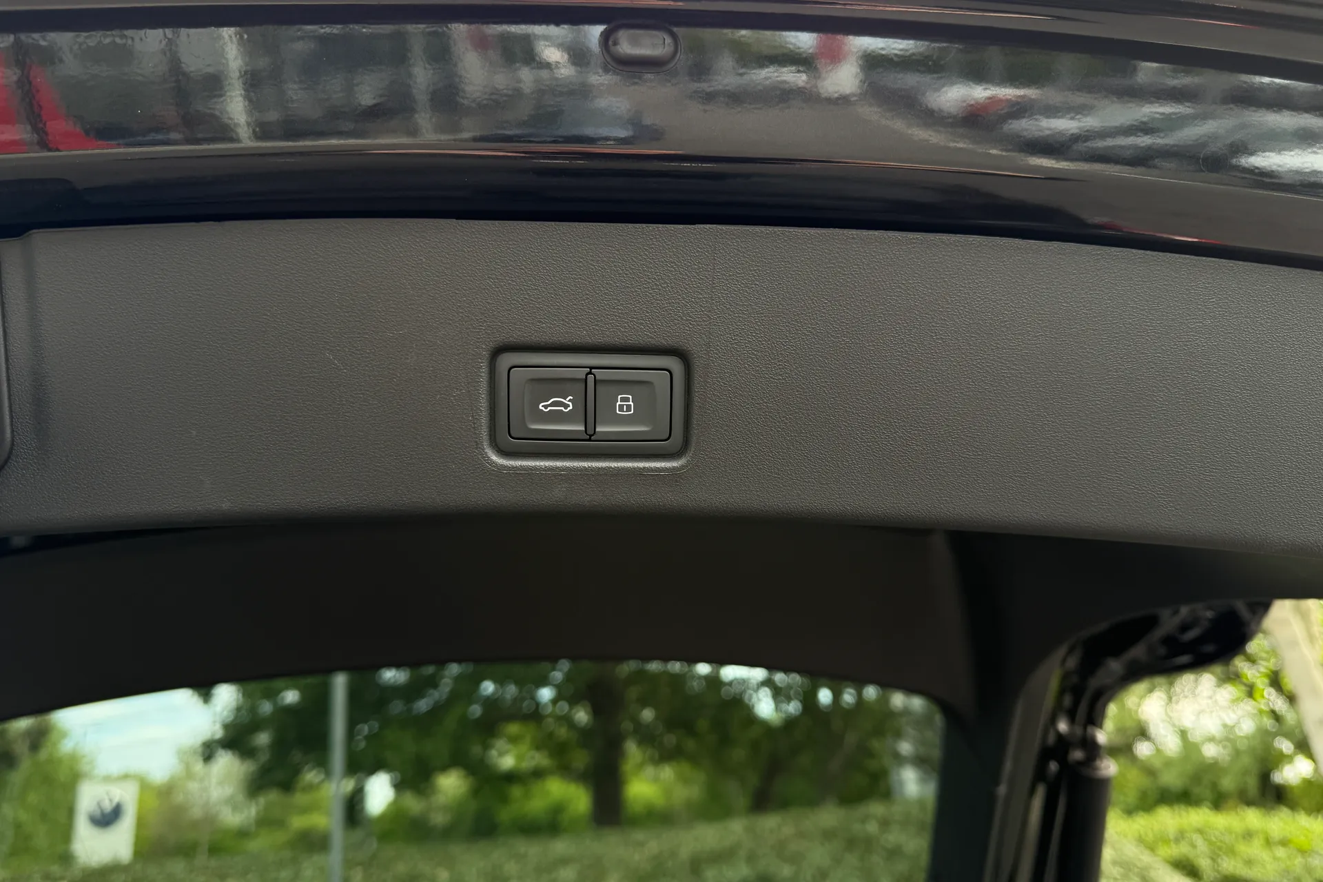 Audi Q4 thumbnail image number 49