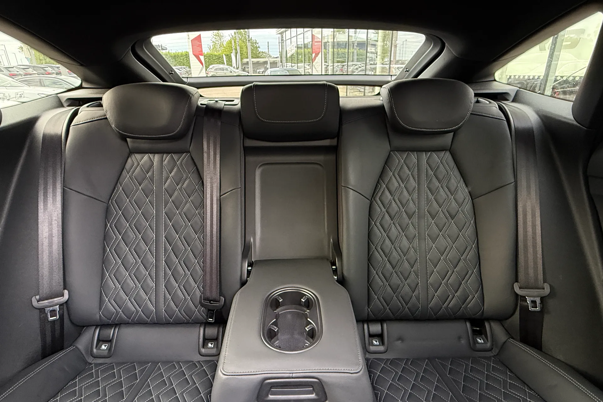 Audi Q4 thumbnail image number 46