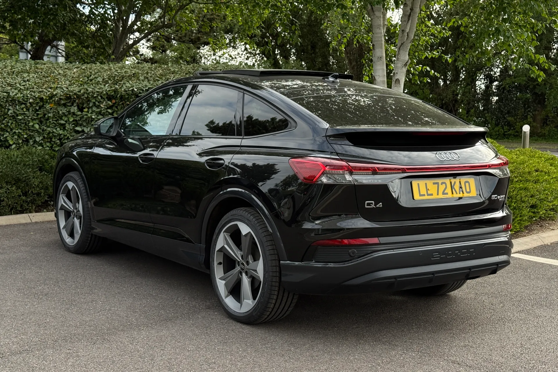 Audi Q4 thumbnail image number 33