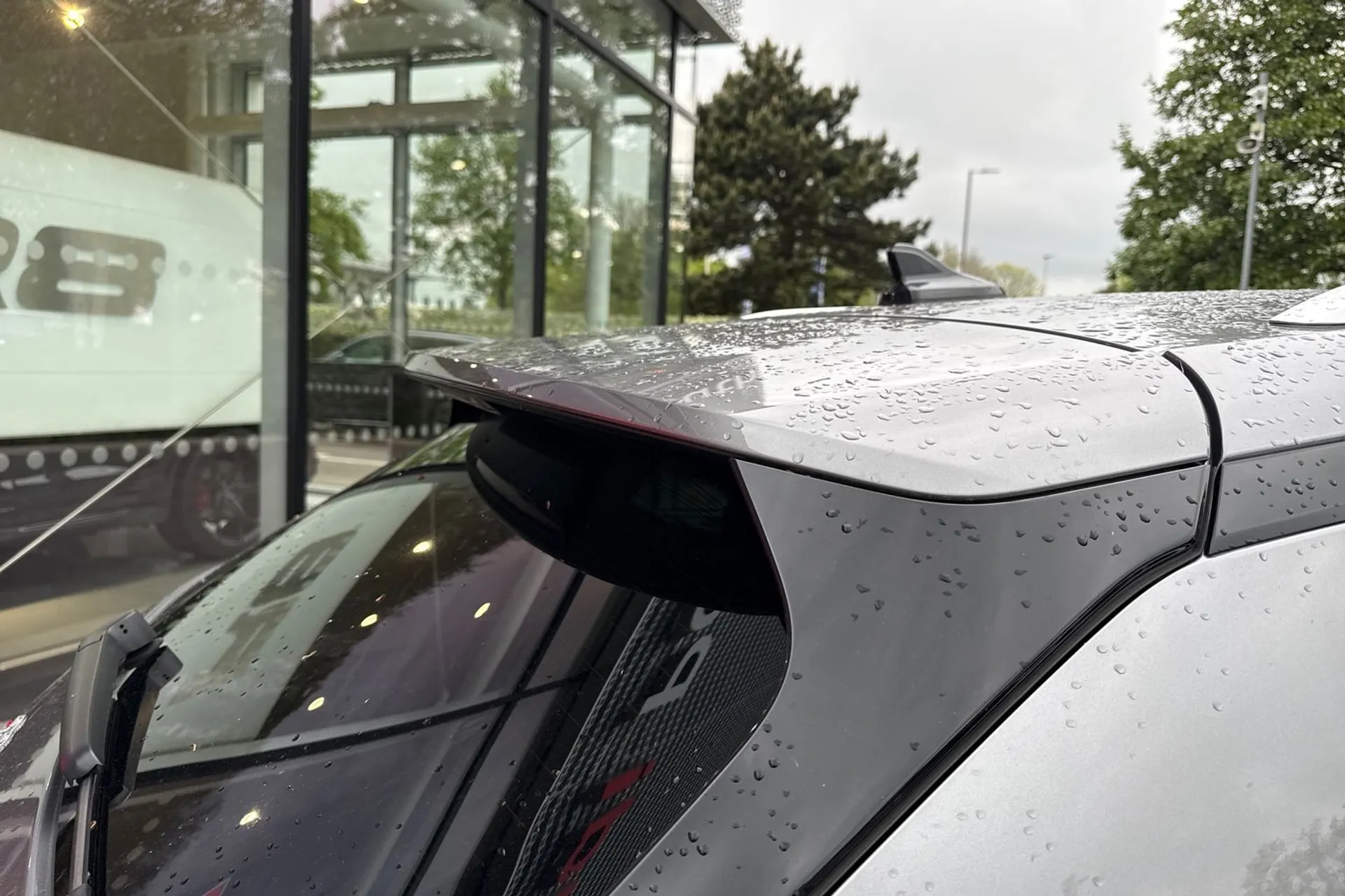 Audi Q4 thumbnail image number 28
