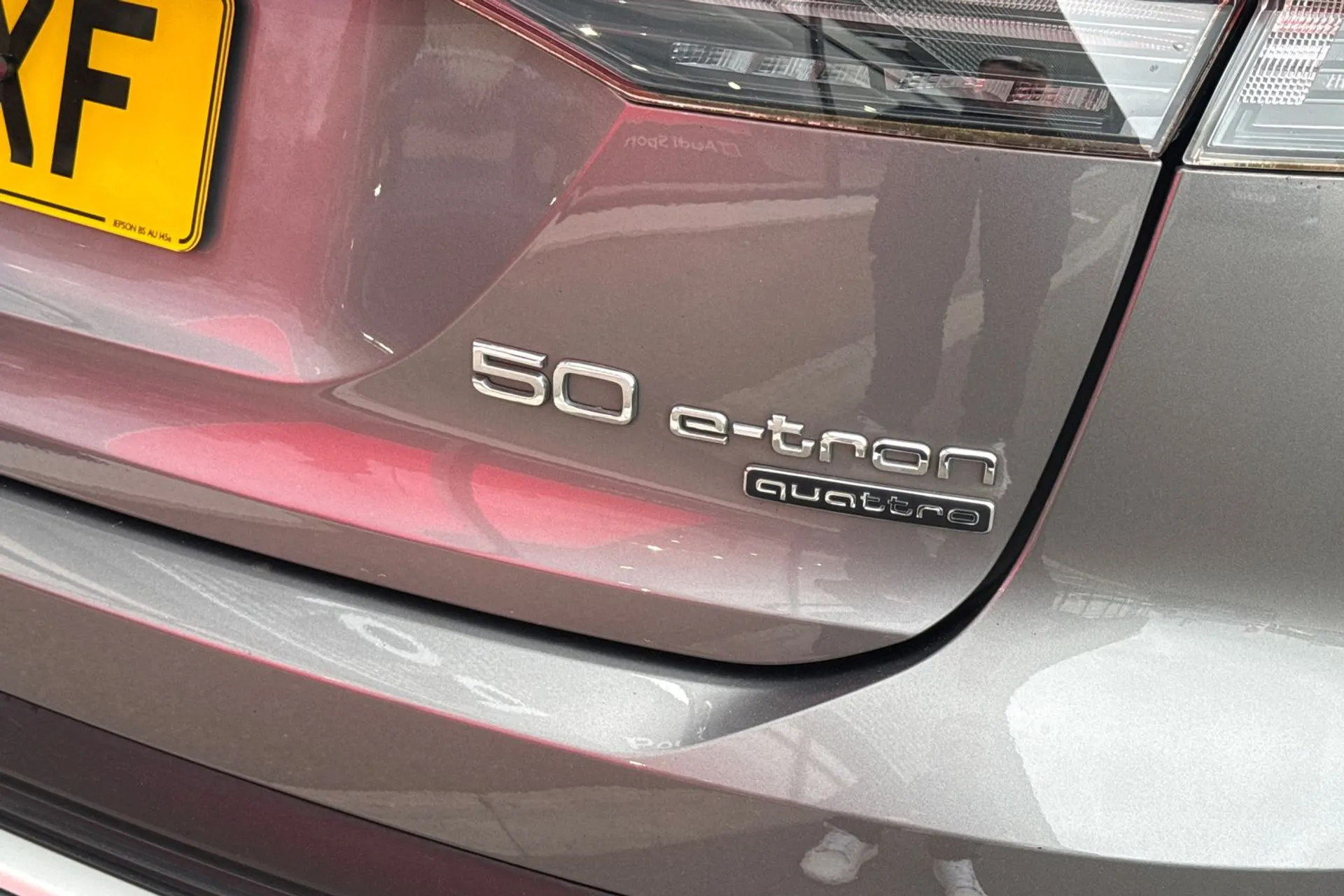 Audi Q4 thumbnail image number 30