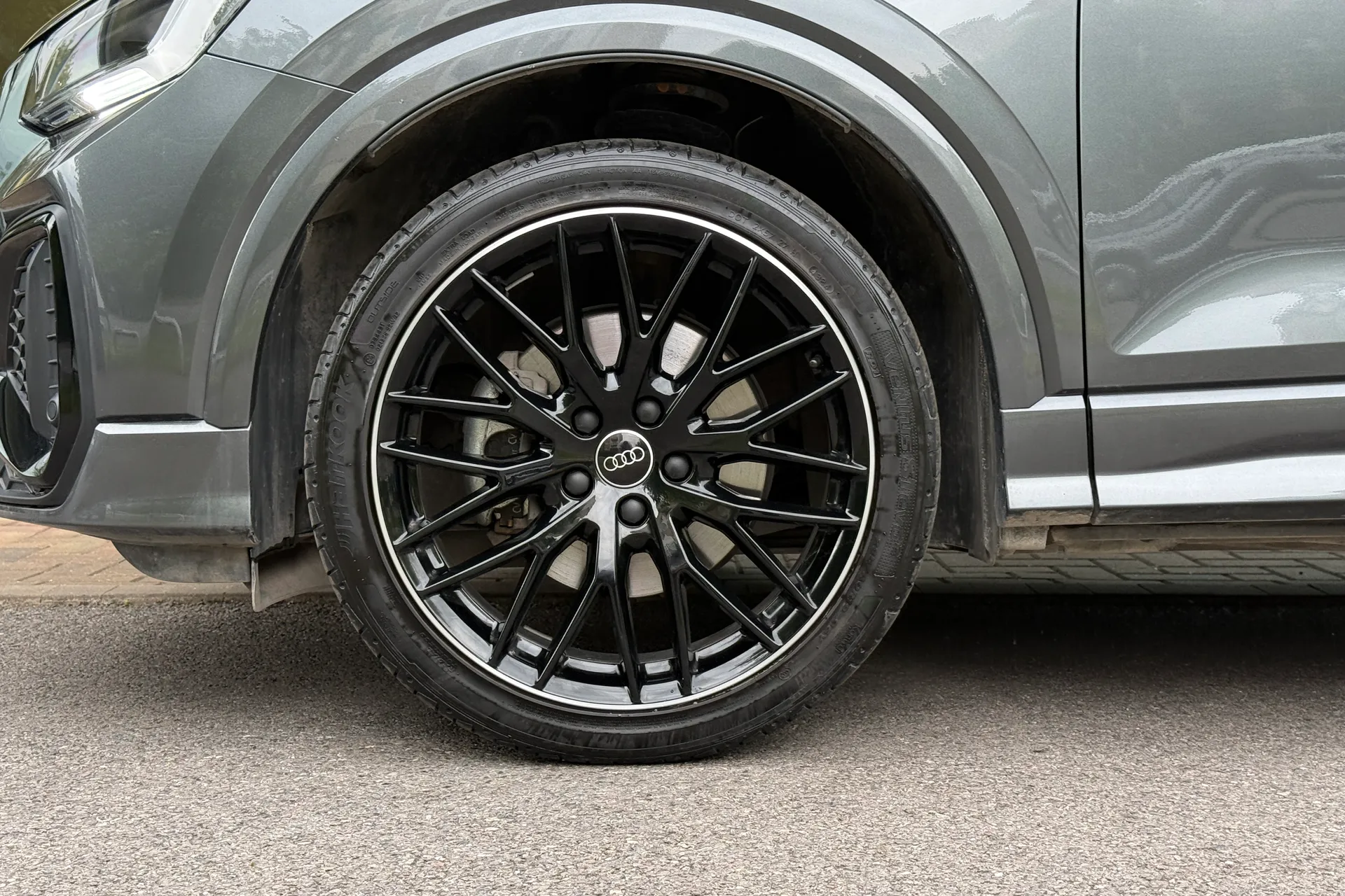 Audi Q2 thumbnail image number 10