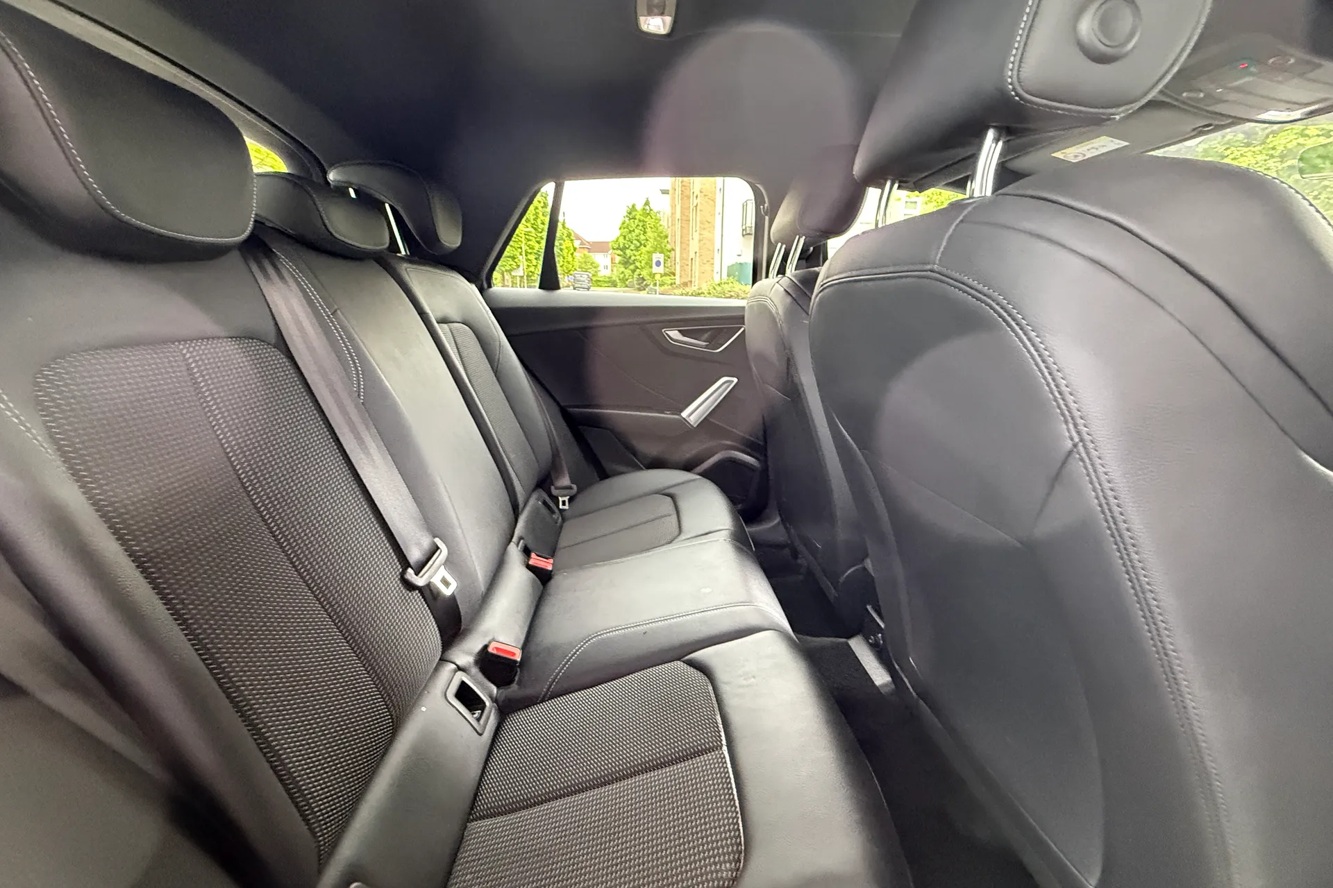 Audi Q2 thumbnail image number 38