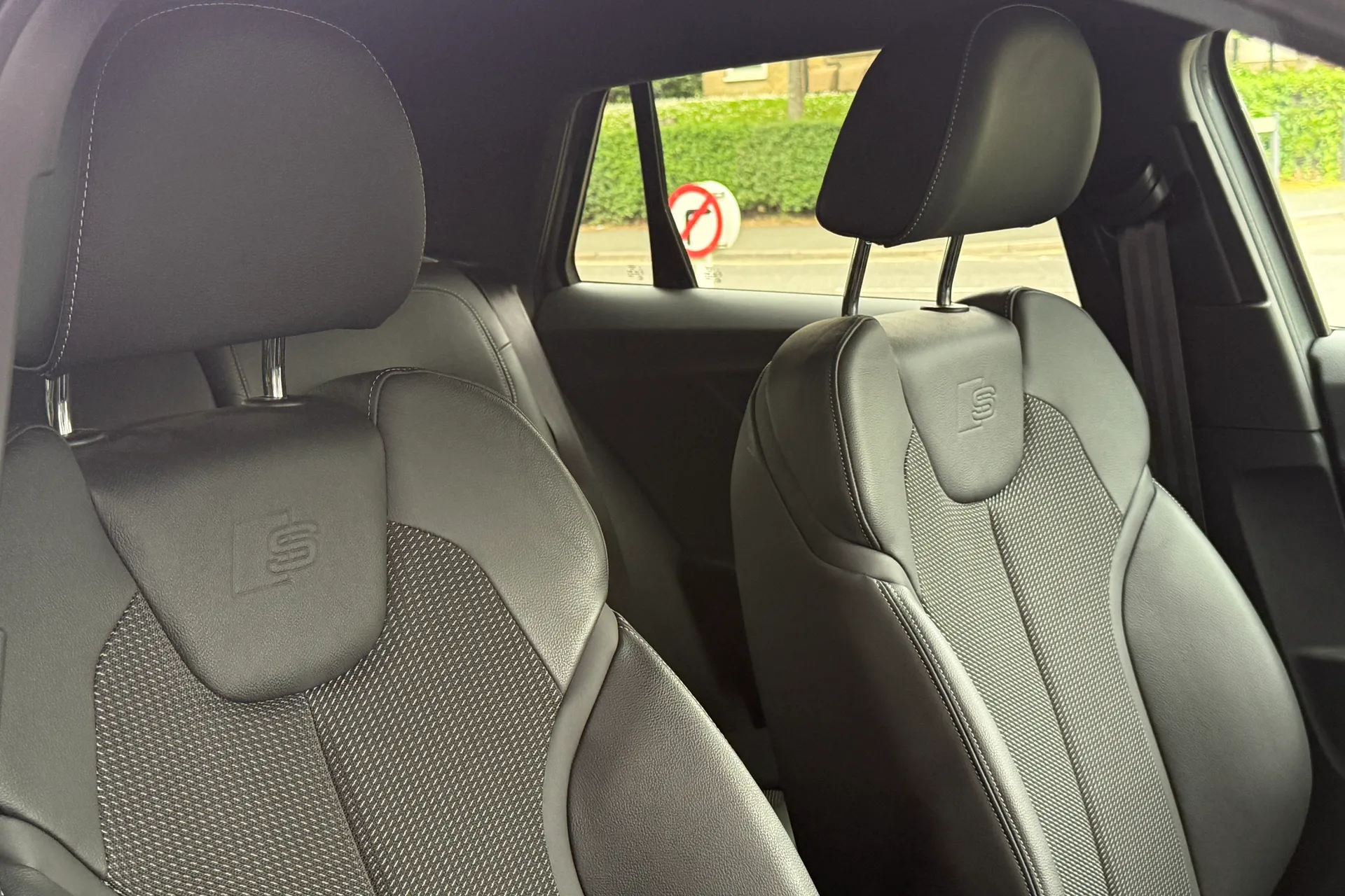 Audi Q2 thumbnail image number 35