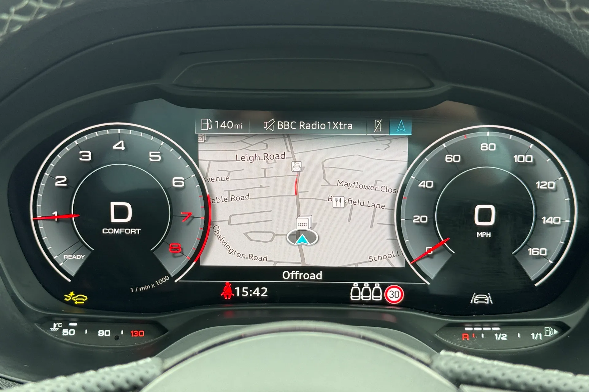 Audi Q2 thumbnail image number 12