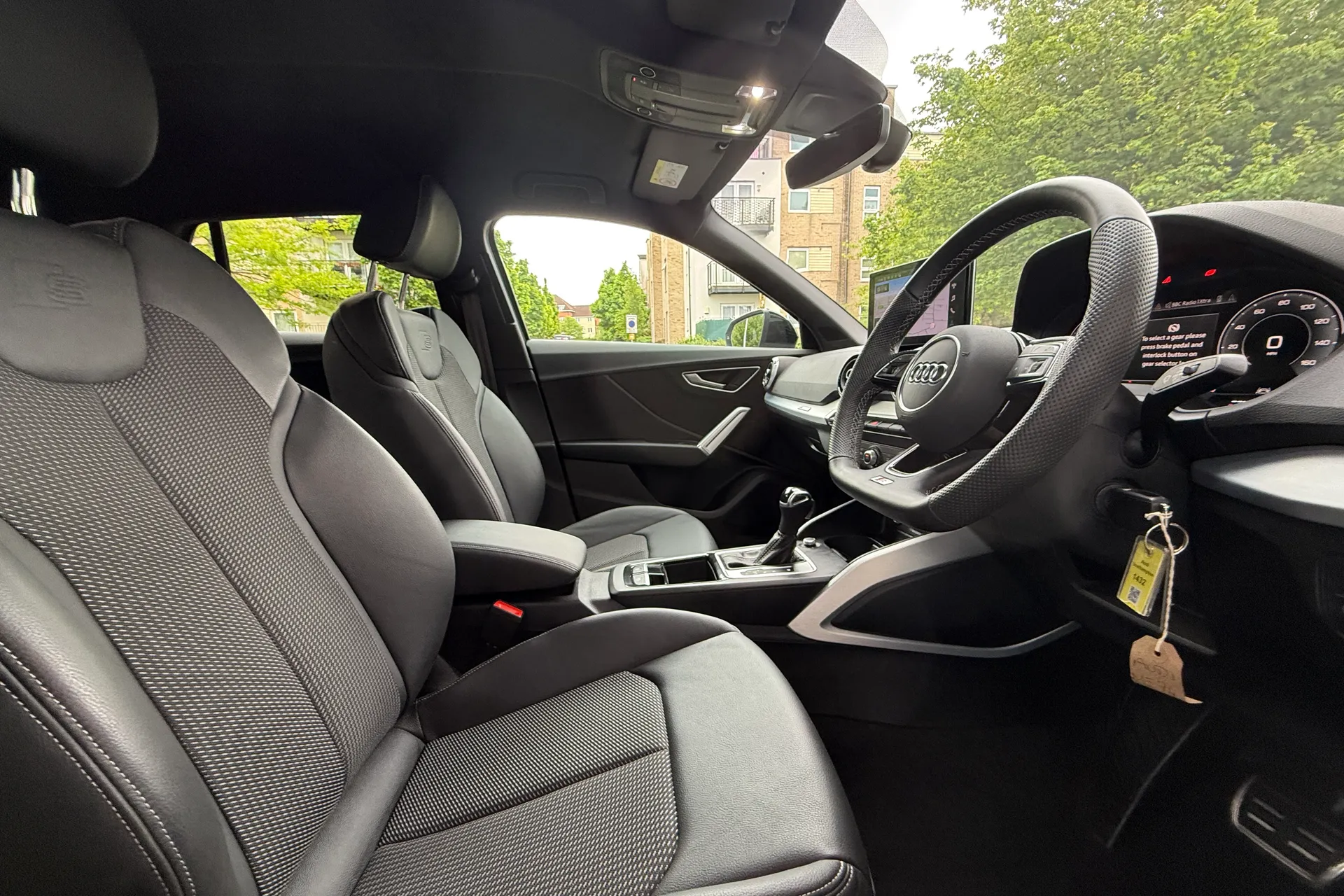 Audi Q2 thumbnail image number 33
