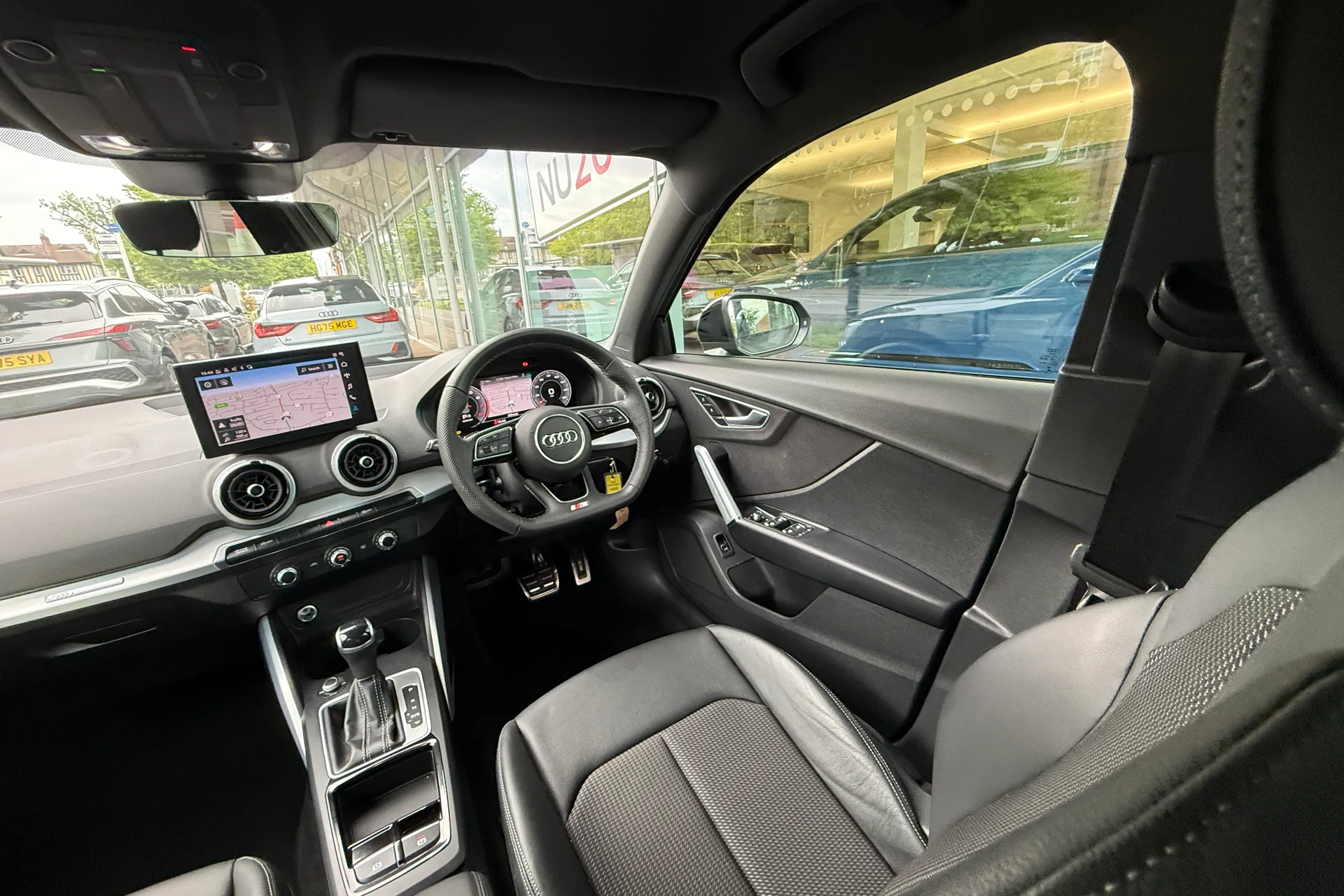 Audi Q2 thumbnail image number 42