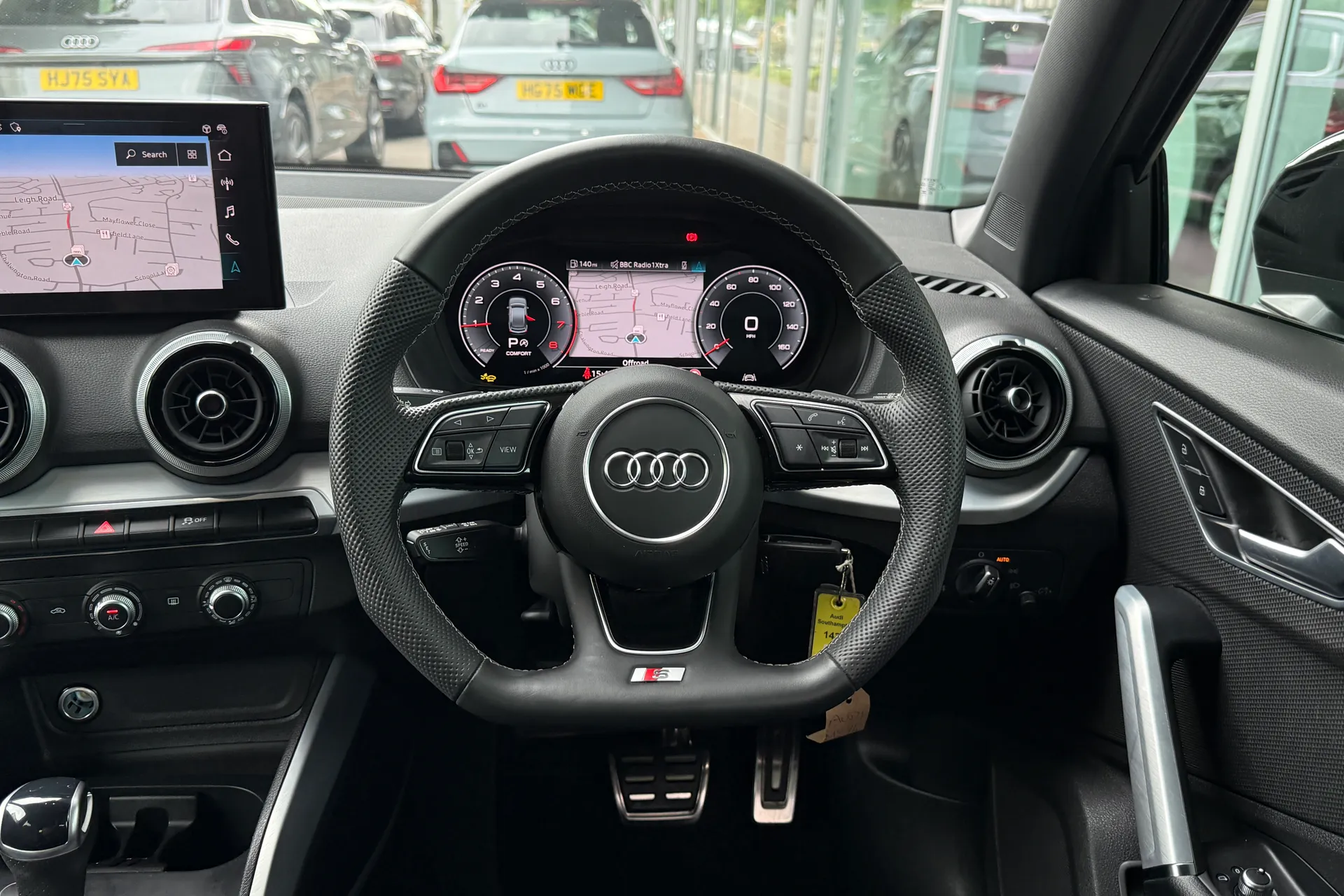 Audi Q2 thumbnail image number 41