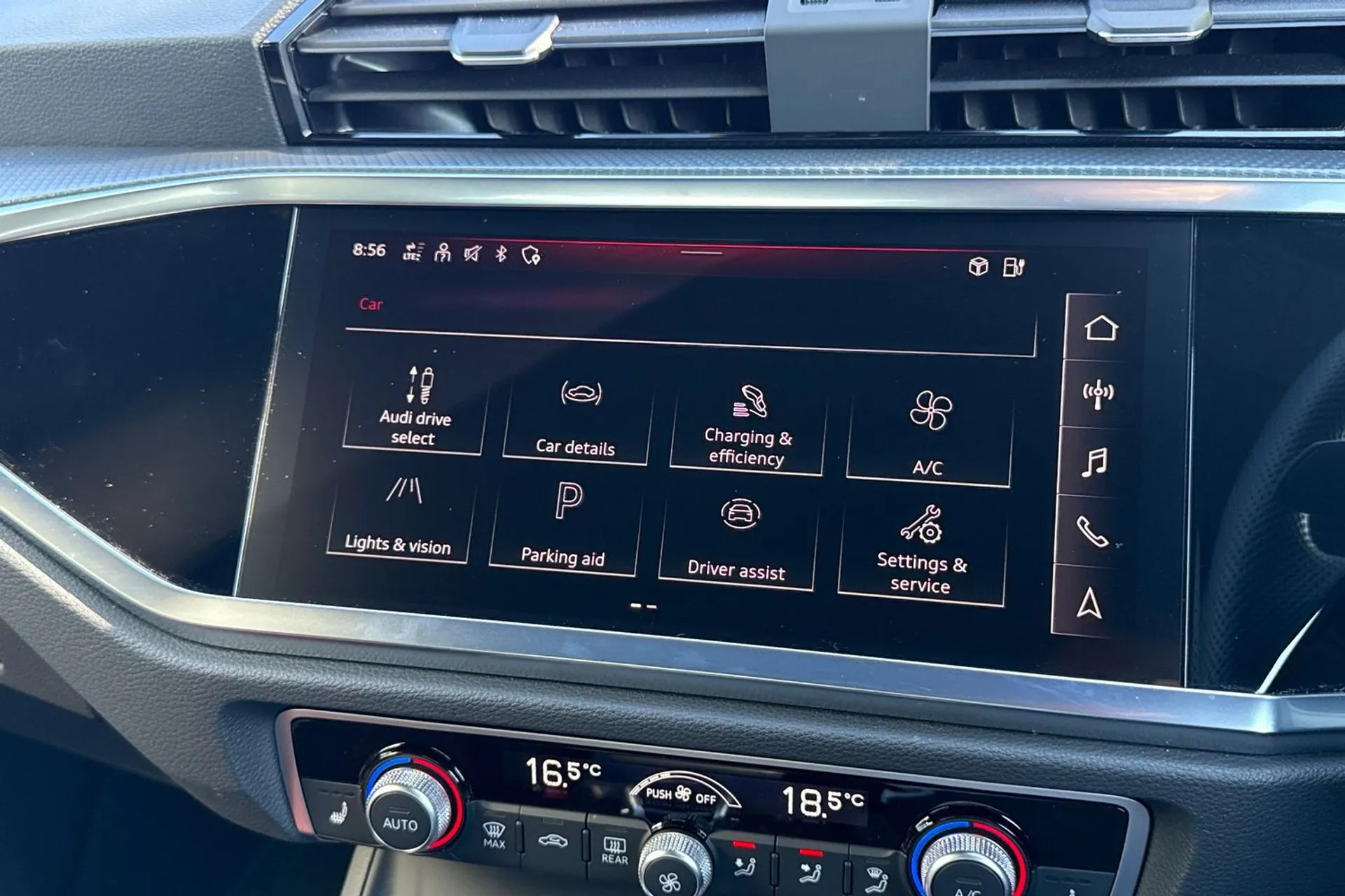 Audi Q3 thumbnail image number 37