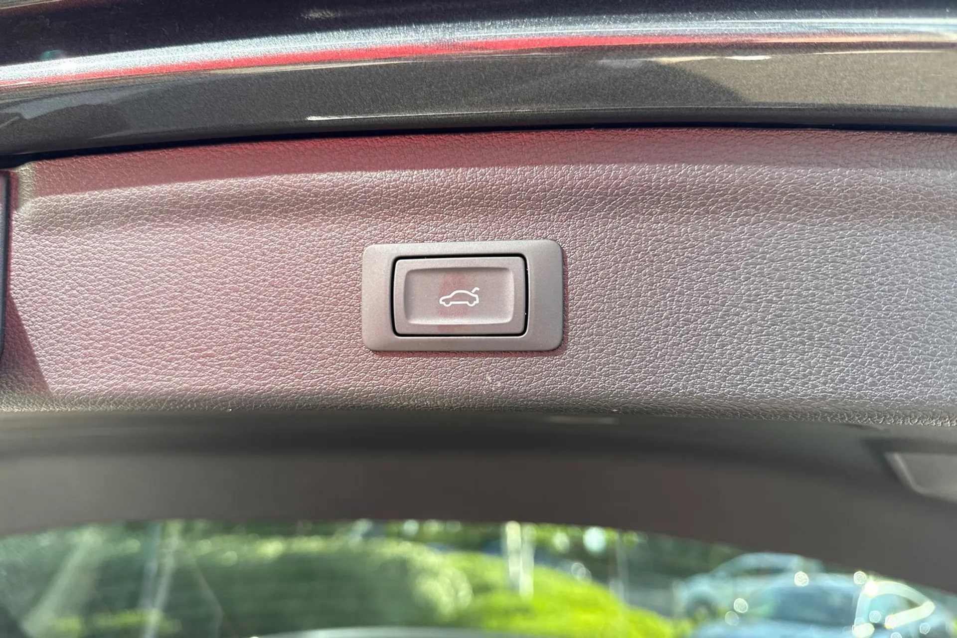 Audi Q3 thumbnail image number 42